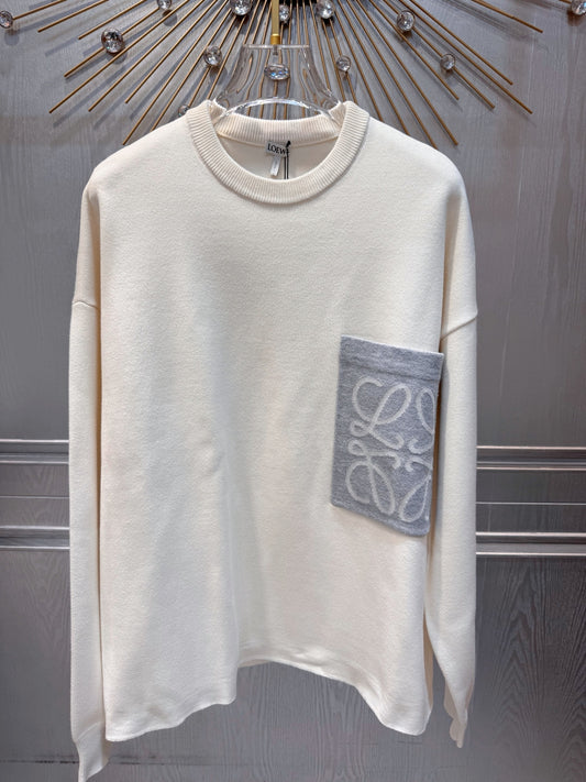 Loe 25FW White hooded sweatshirt