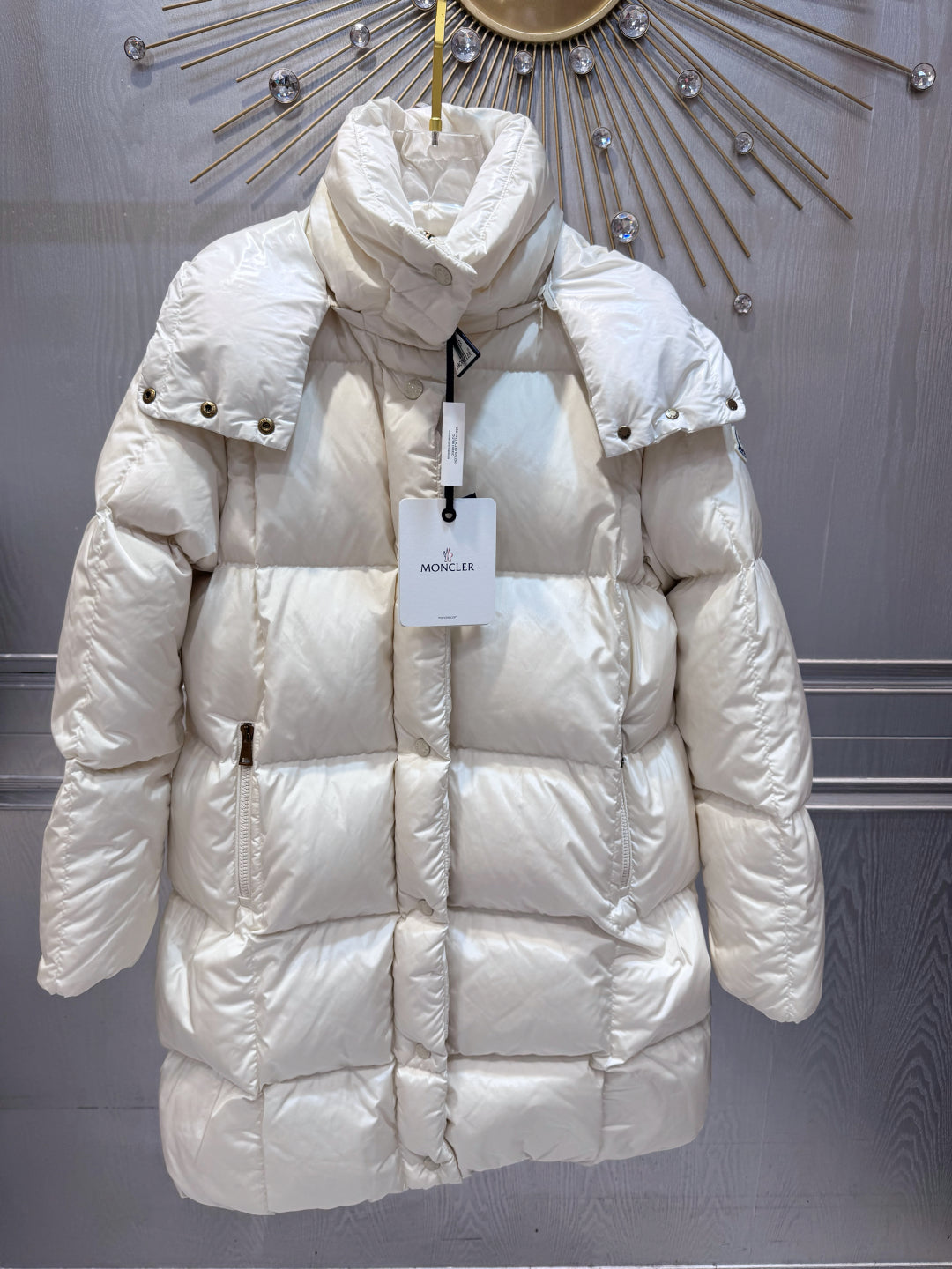 MOC 25fw White long down jacket