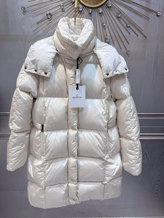 MOC 25fw White long down jacket