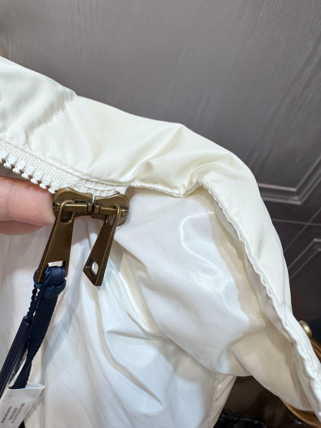 MOC 25fw White long down jacket