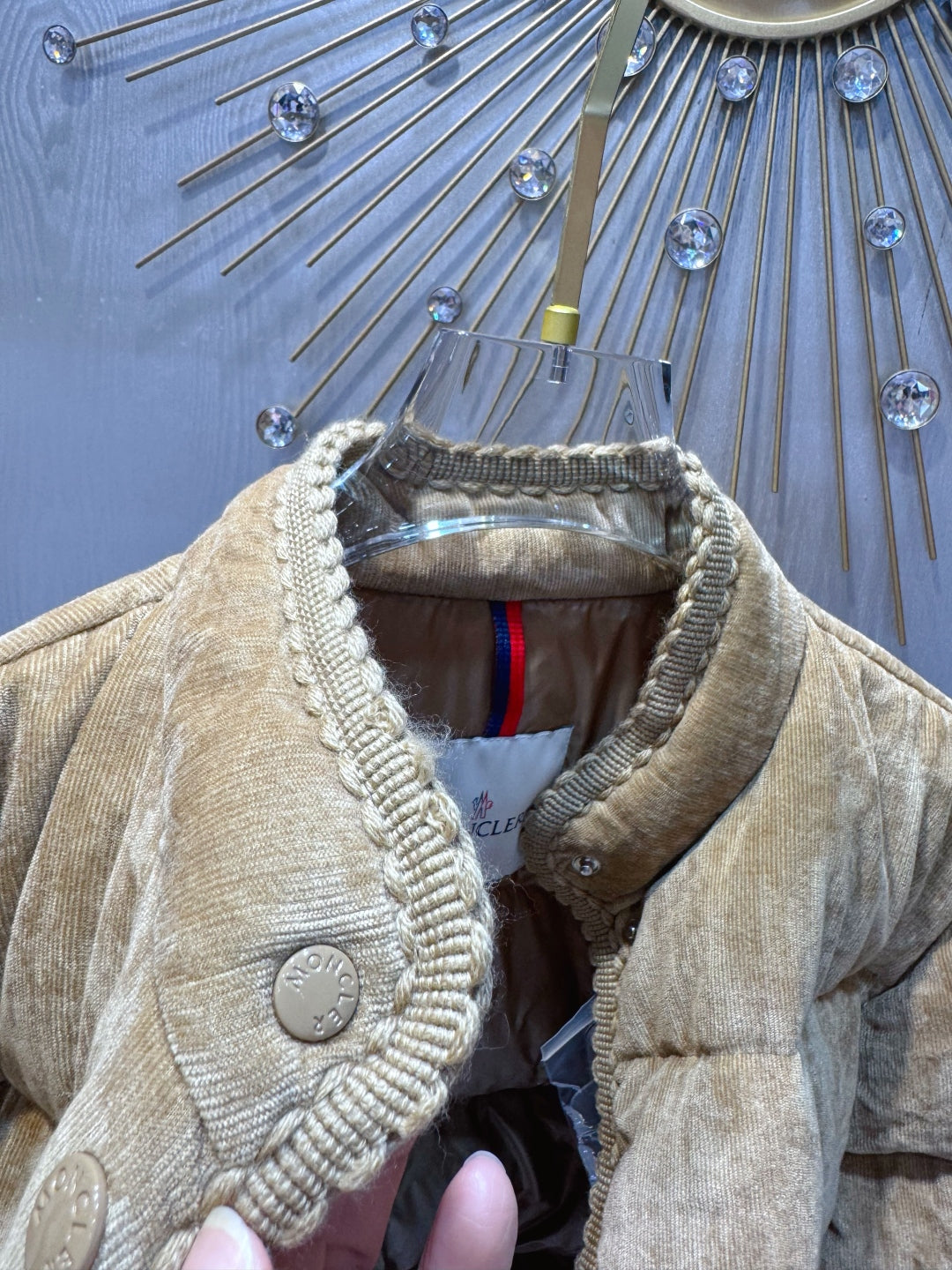 Moc 25fw Milk tea colored velvet down jacket