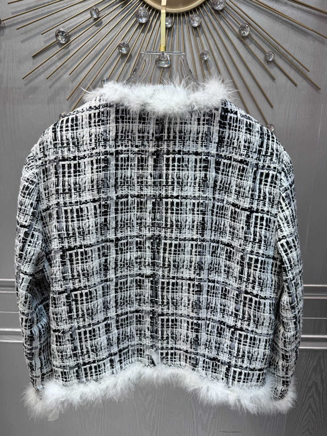 Cha 25fw Black and white checkered feather border jacket