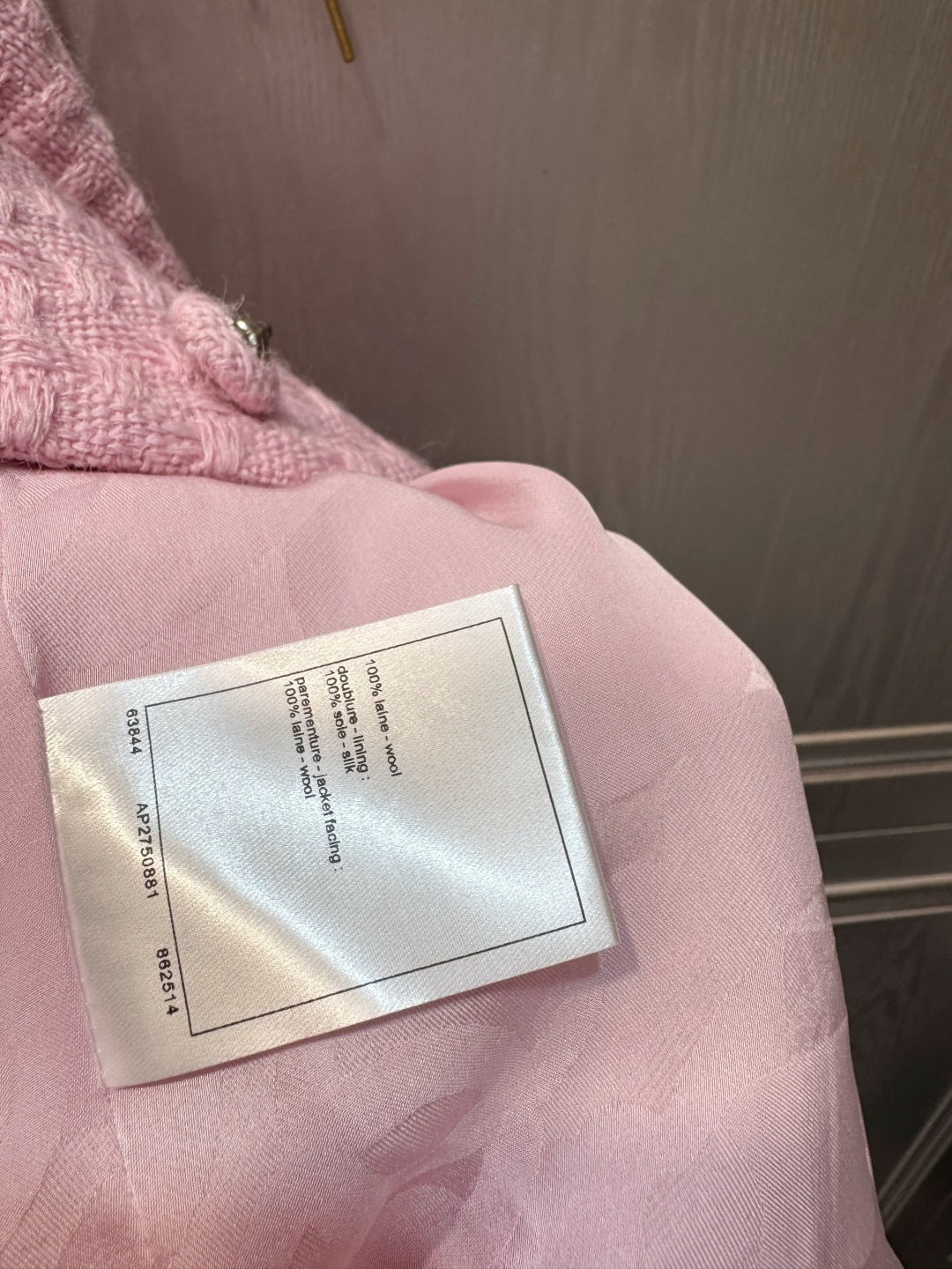 Che 25fw Light pink stand up collar jacket