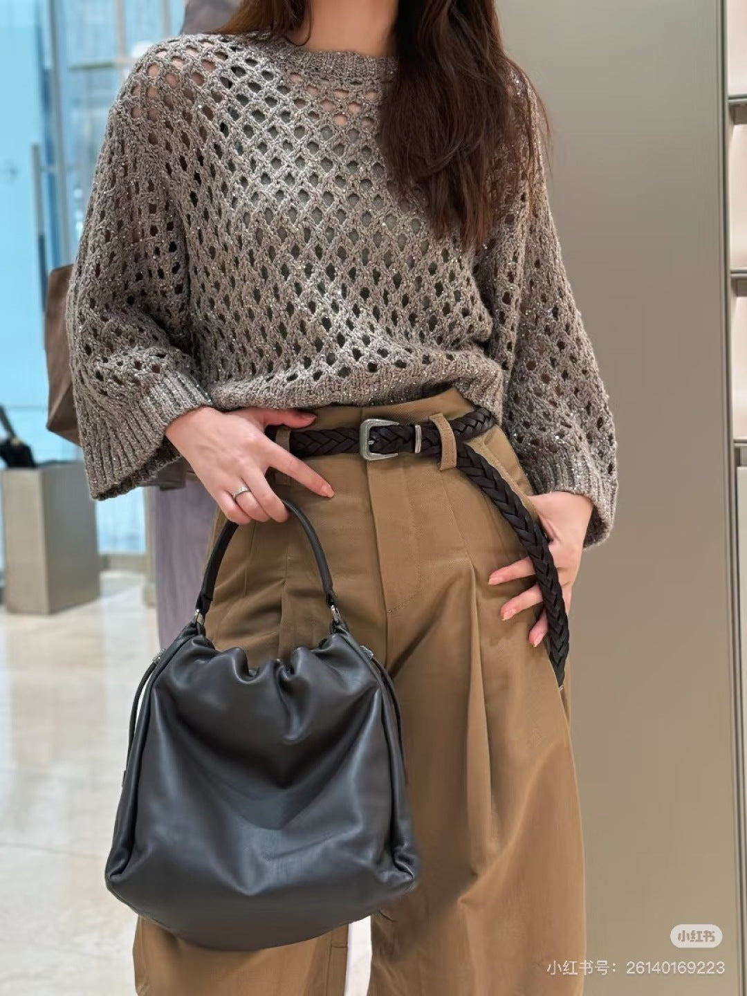 Bcc 25 Grey round neck hollow knit sweater