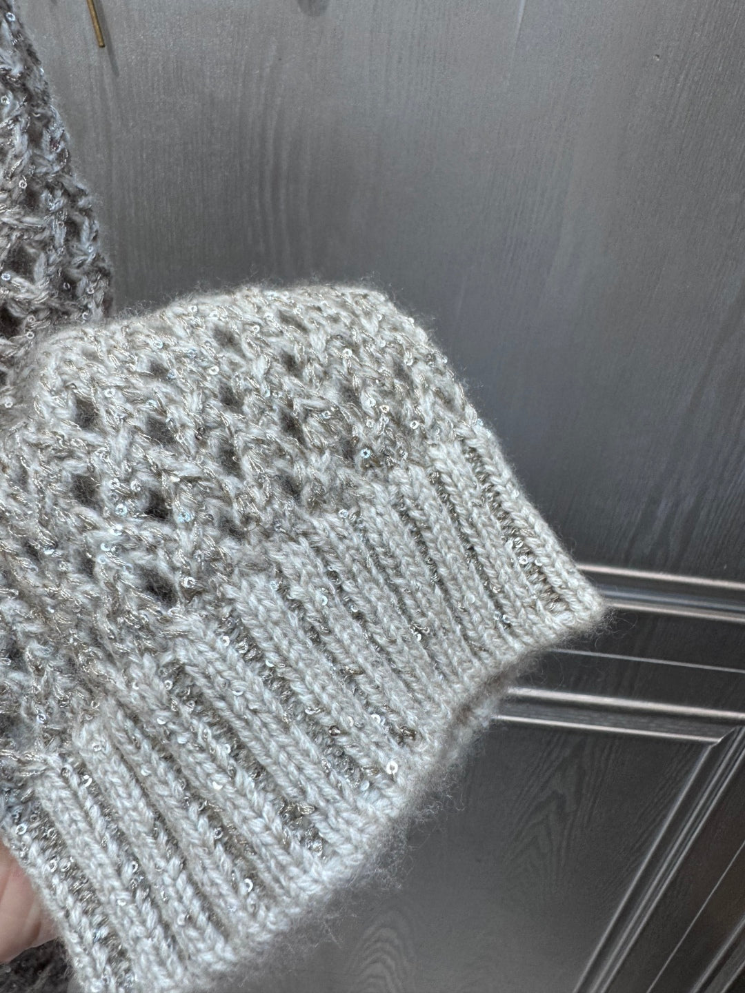 Bcc 25 Grey round neck hollow knit sweater