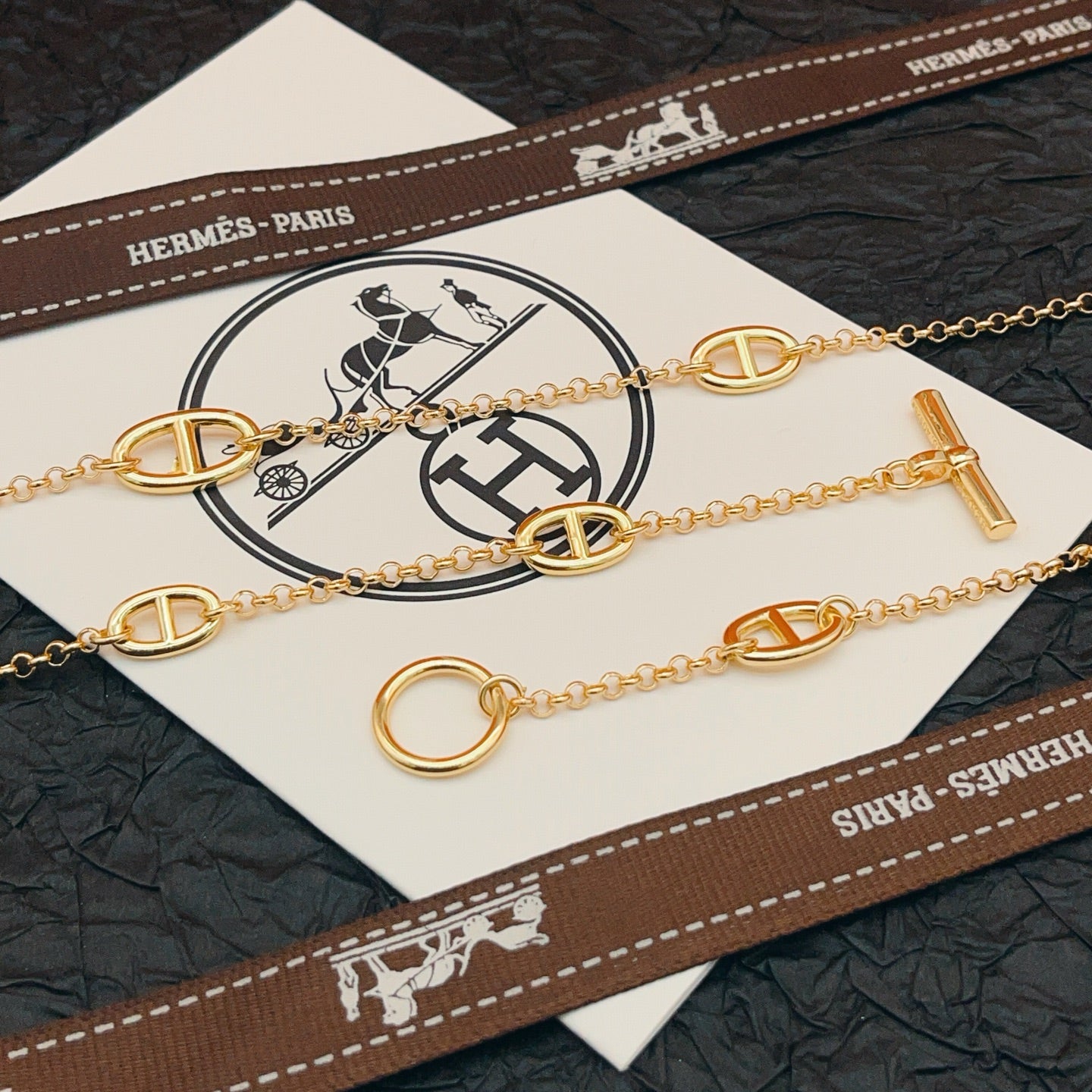 H**Pig nose gold sweater chain