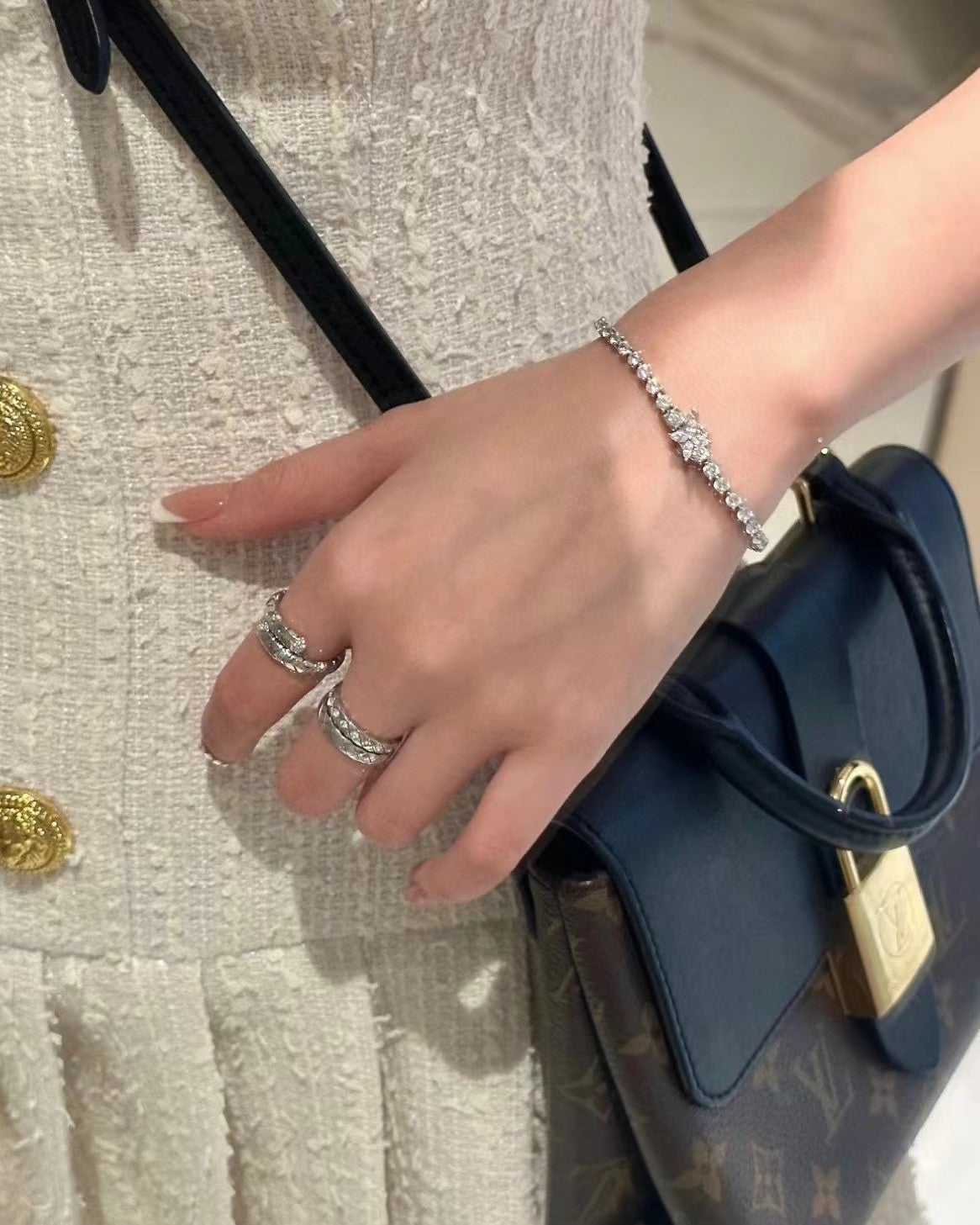 High-carbon diamond top-grade S925 sterling silver platinum set with diamonds