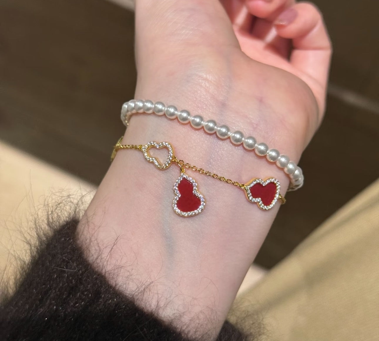 Red agate six-gourd bracelet