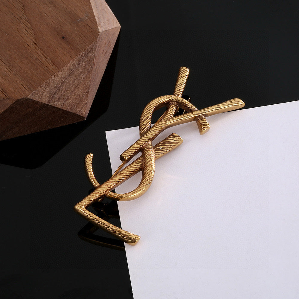 Y*l brooch