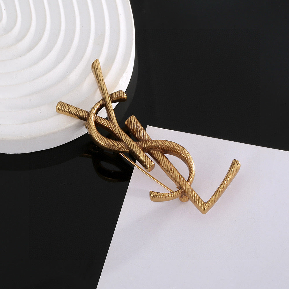 Y*l brooch