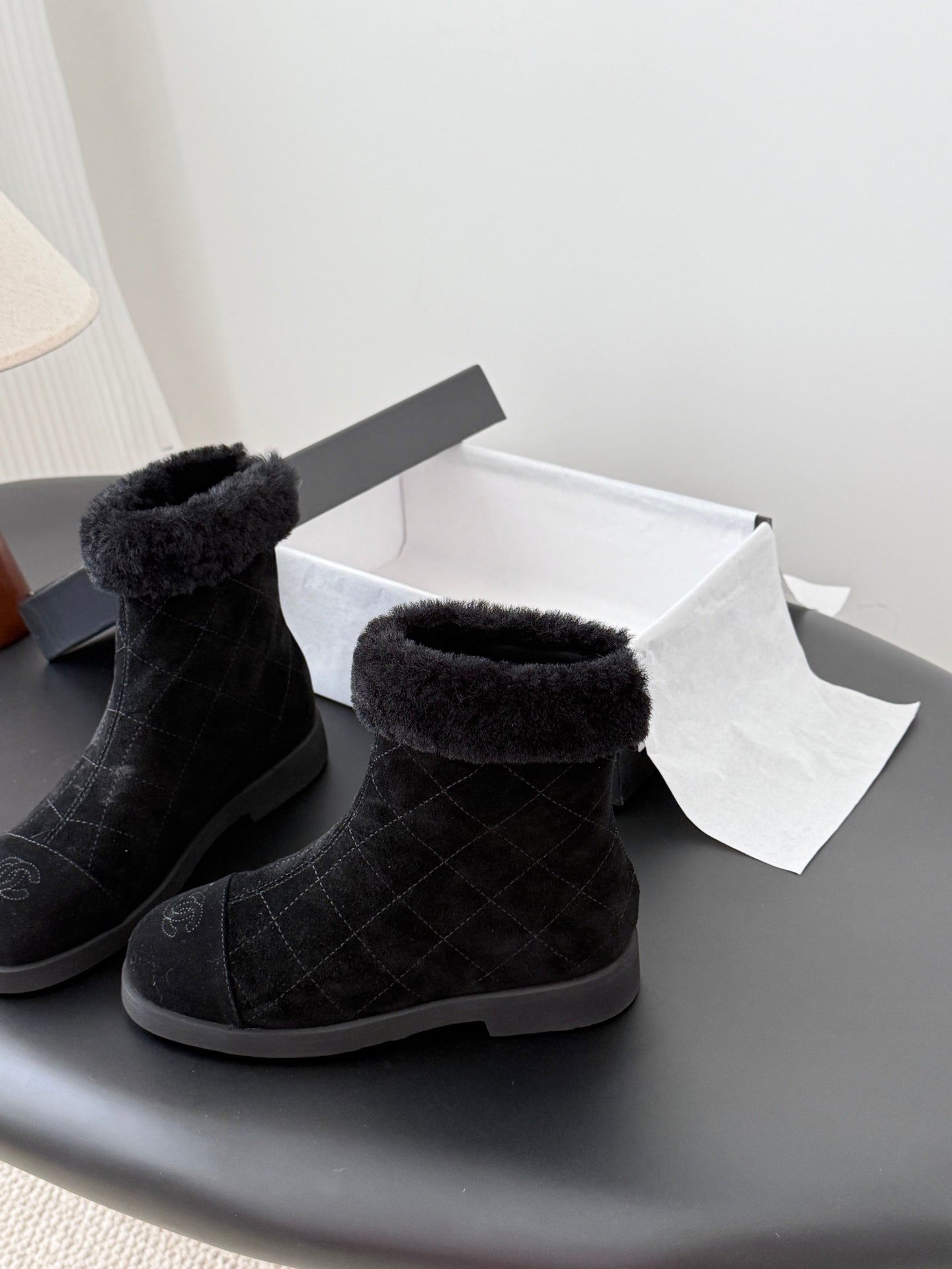 Che New suede ankle boots for autumn and winter