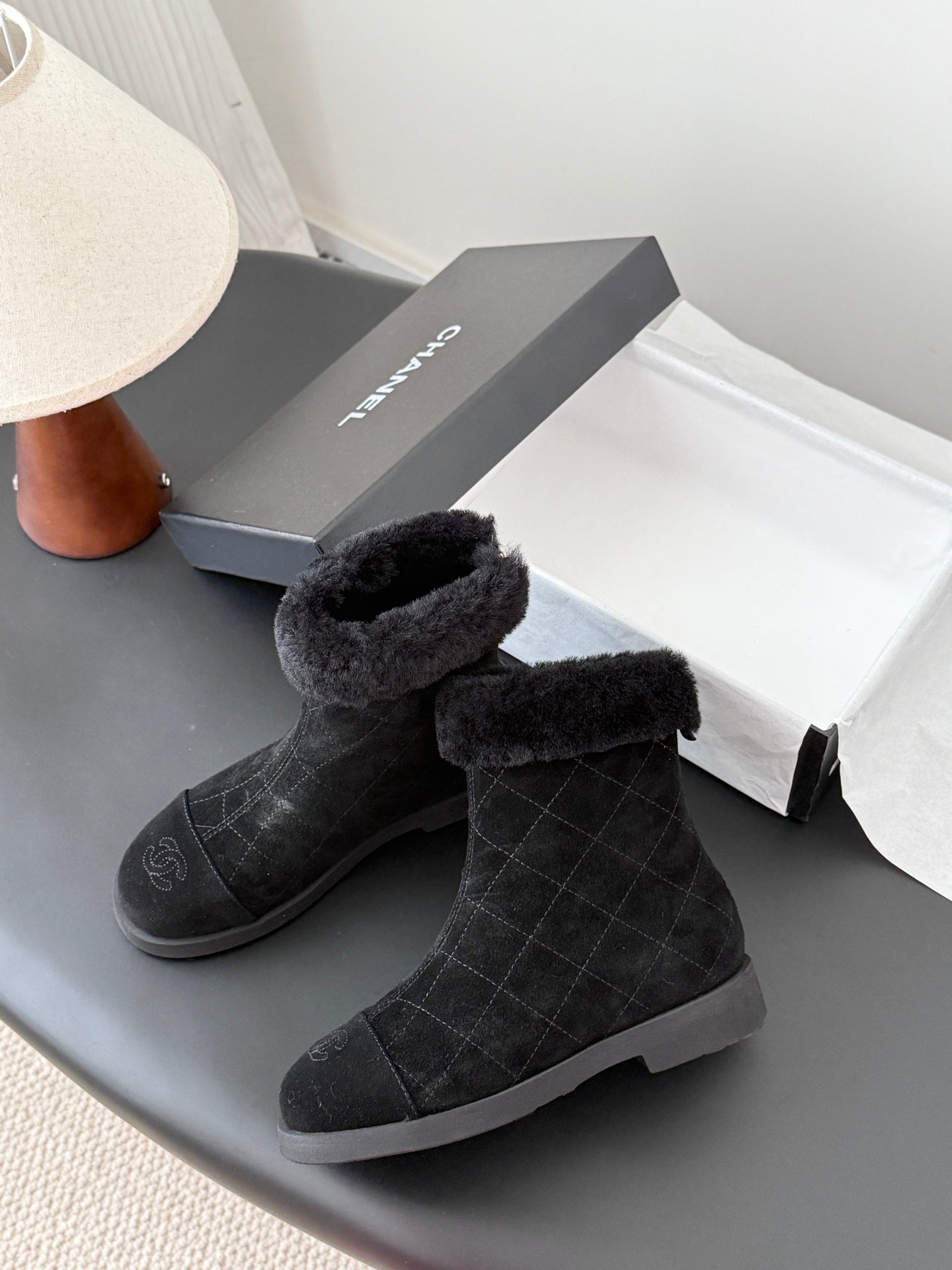 Che New suede ankle boots for autumn and winter