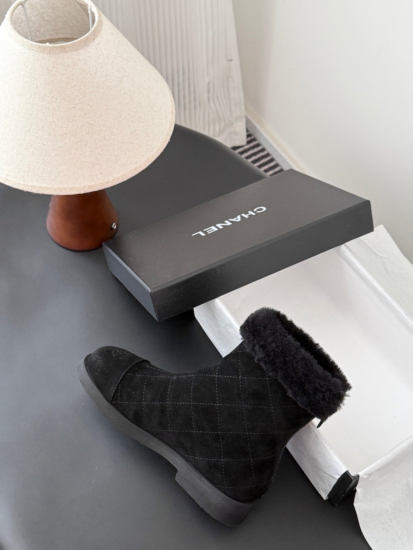 Che New suede ankle boots for autumn and winter