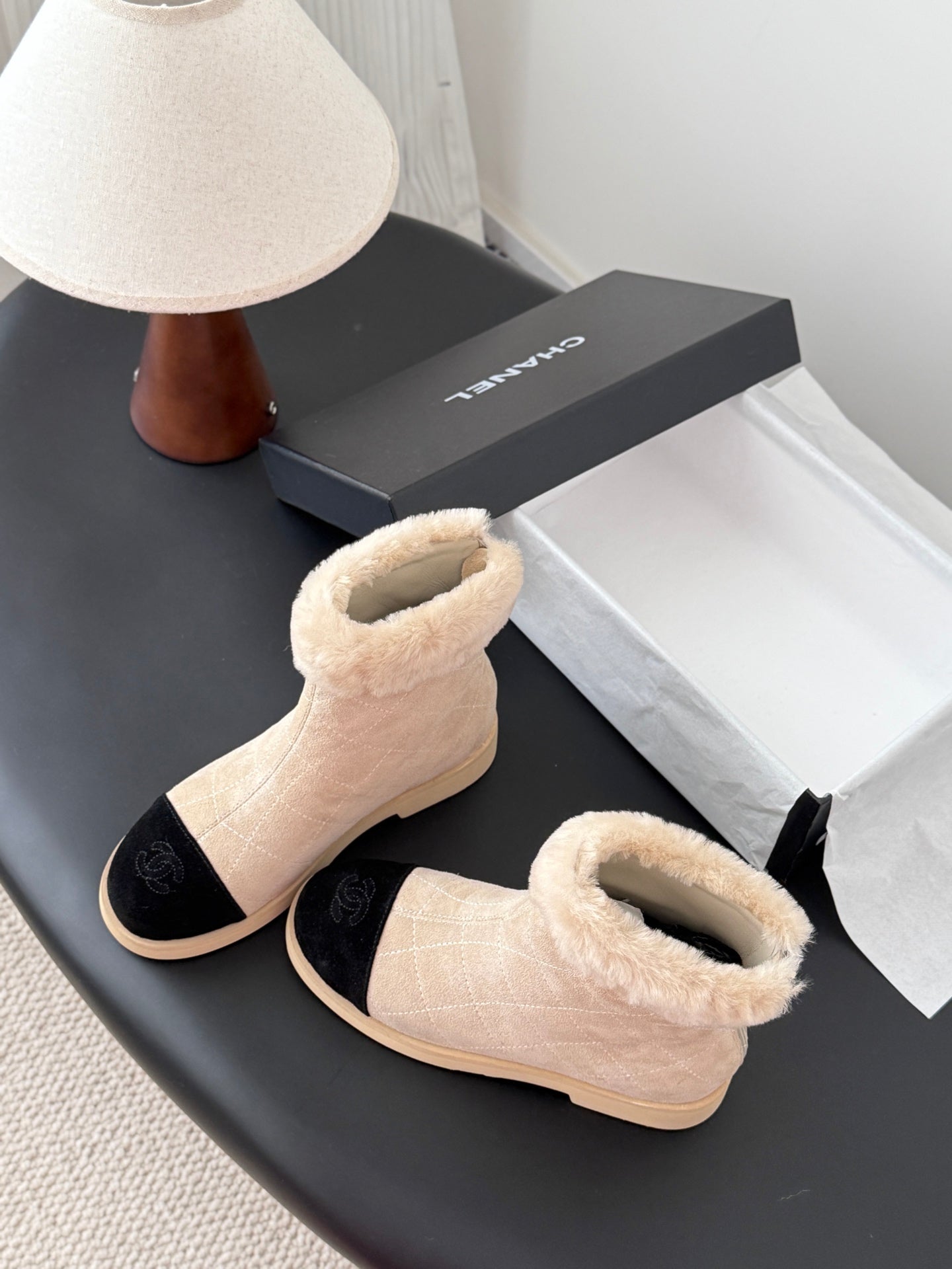 Che New suede ankle boots for autumn and winter