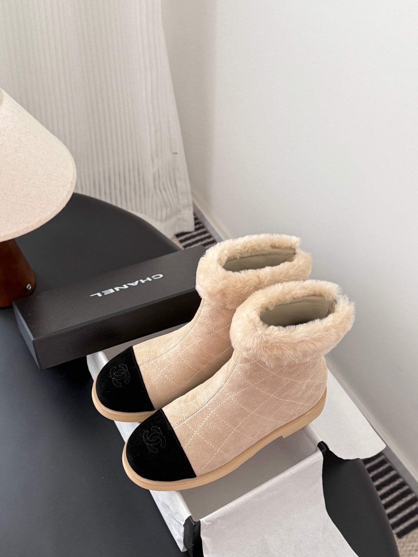 Che New suede ankle boots for autumn and winter