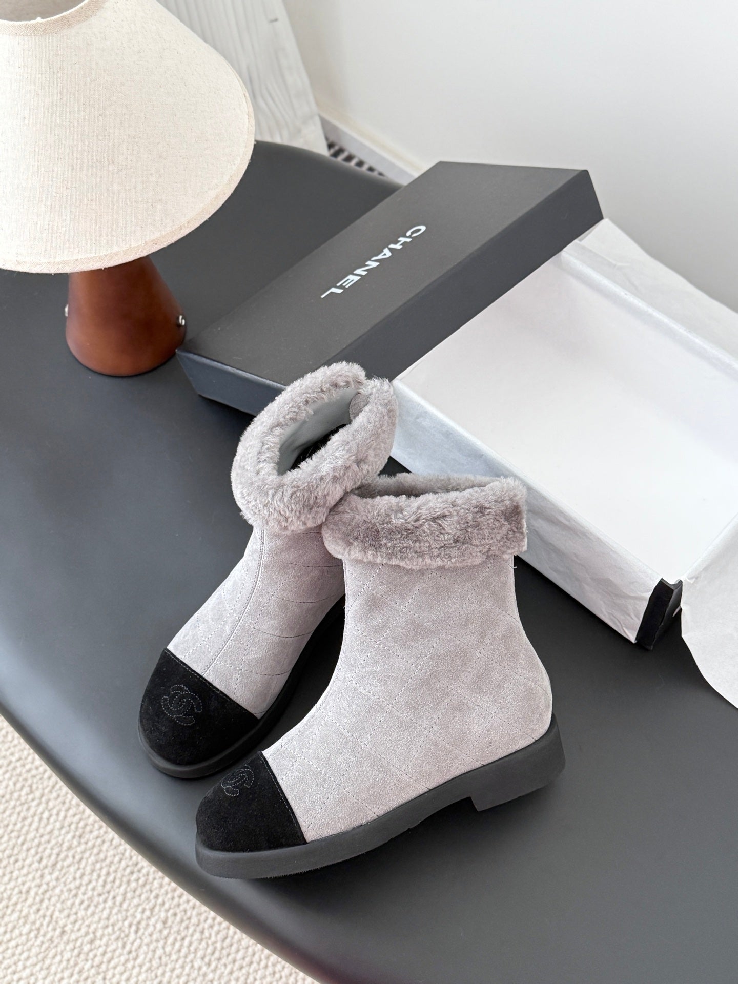 Che New suede ankle boots for autumn and winter