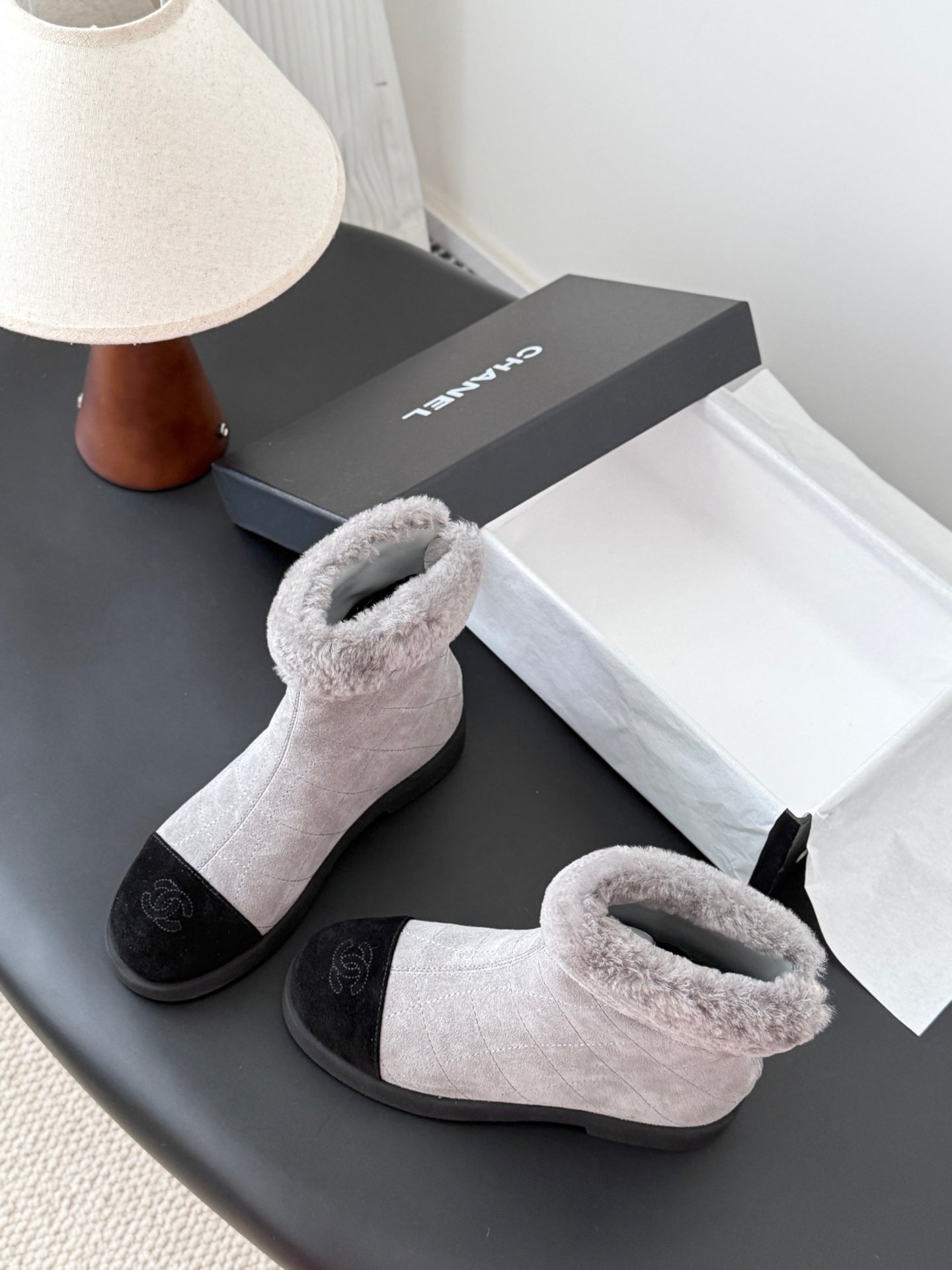 Che New suede ankle boots for autumn and winter