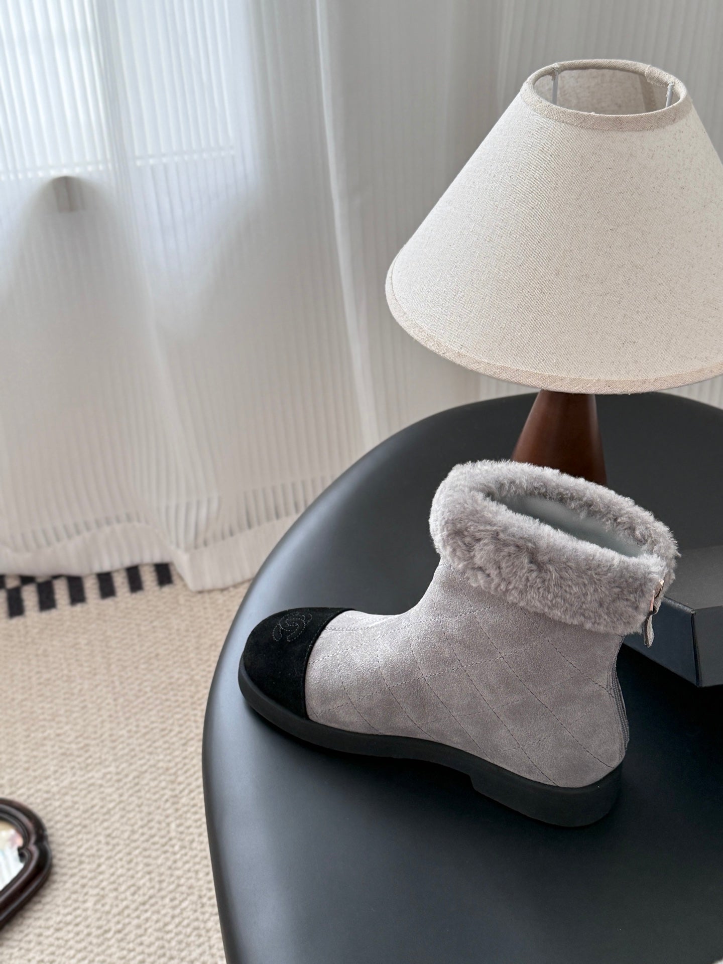 Che New suede ankle boots for autumn and winter