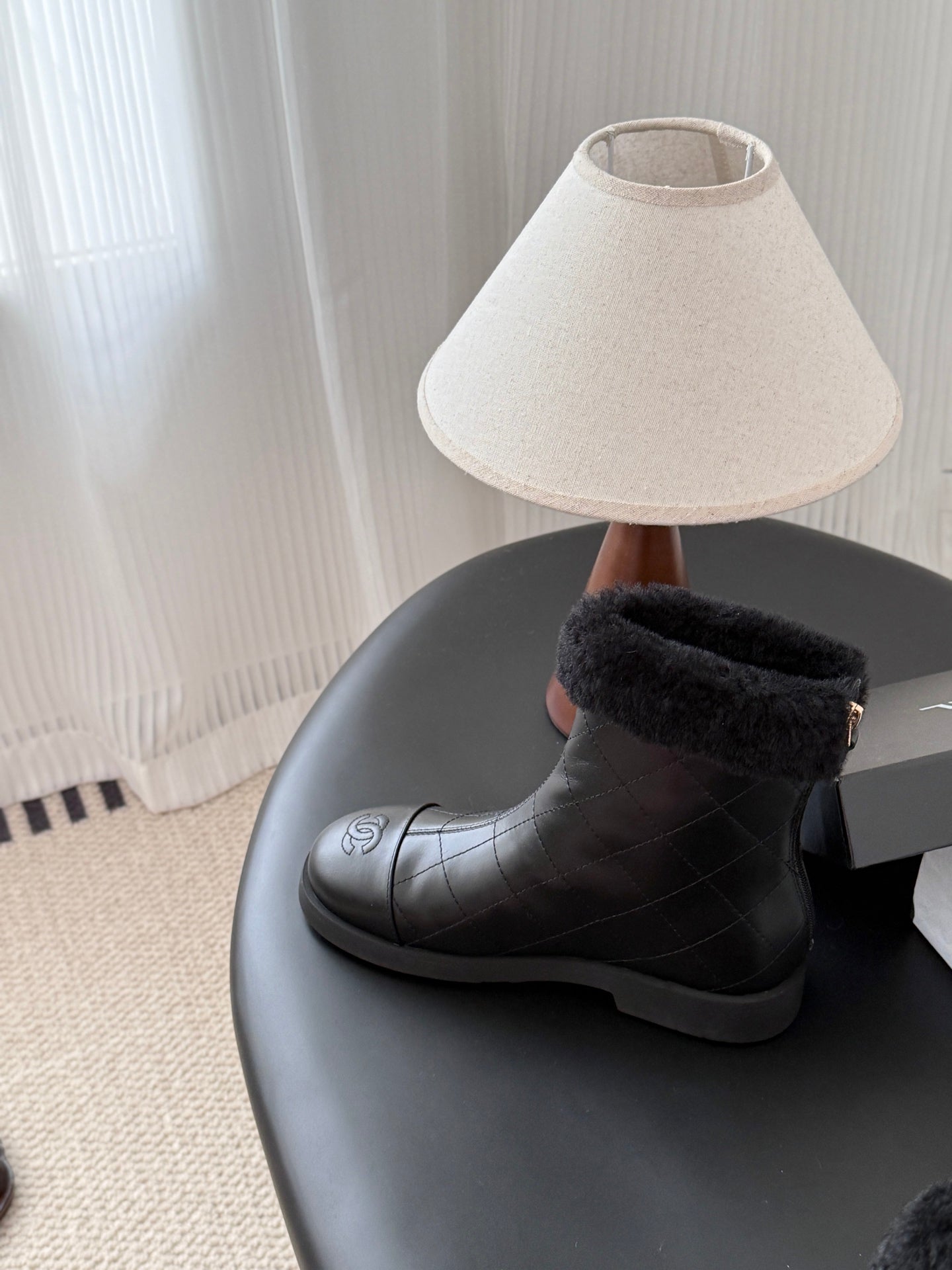 Che New suede ankle boots for autumn and winter