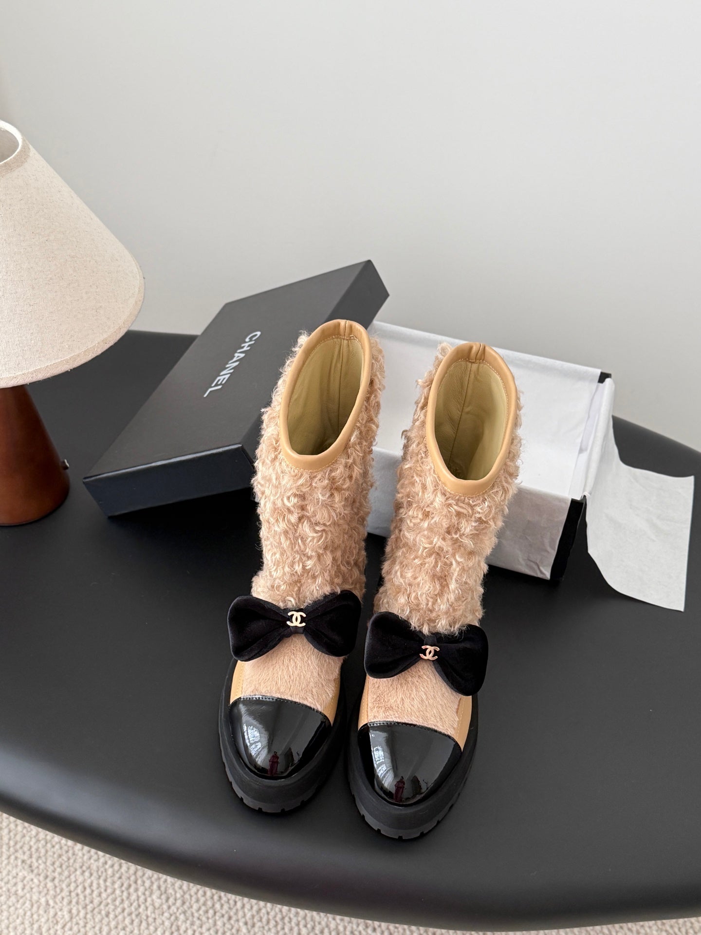 Che New autumn/winter fluffy sheepskin ankle boots