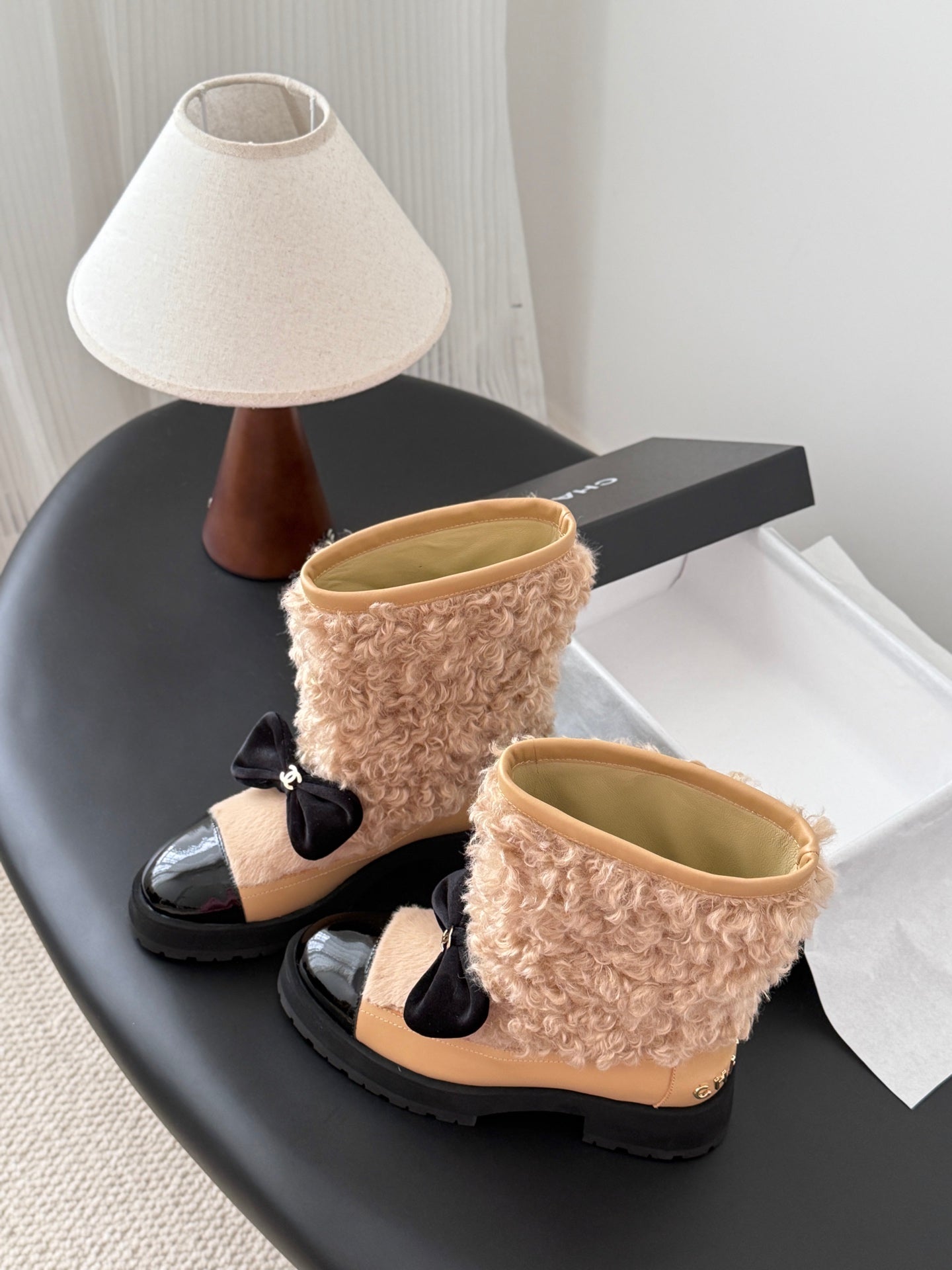 Che New autumn/winter fluffy sheepskin ankle boots