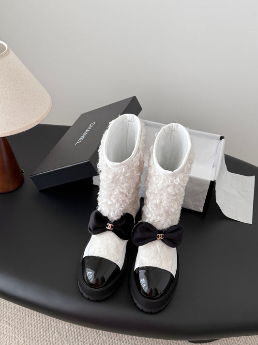 Che New autumn/winter fluffy sheepskin ankle boots