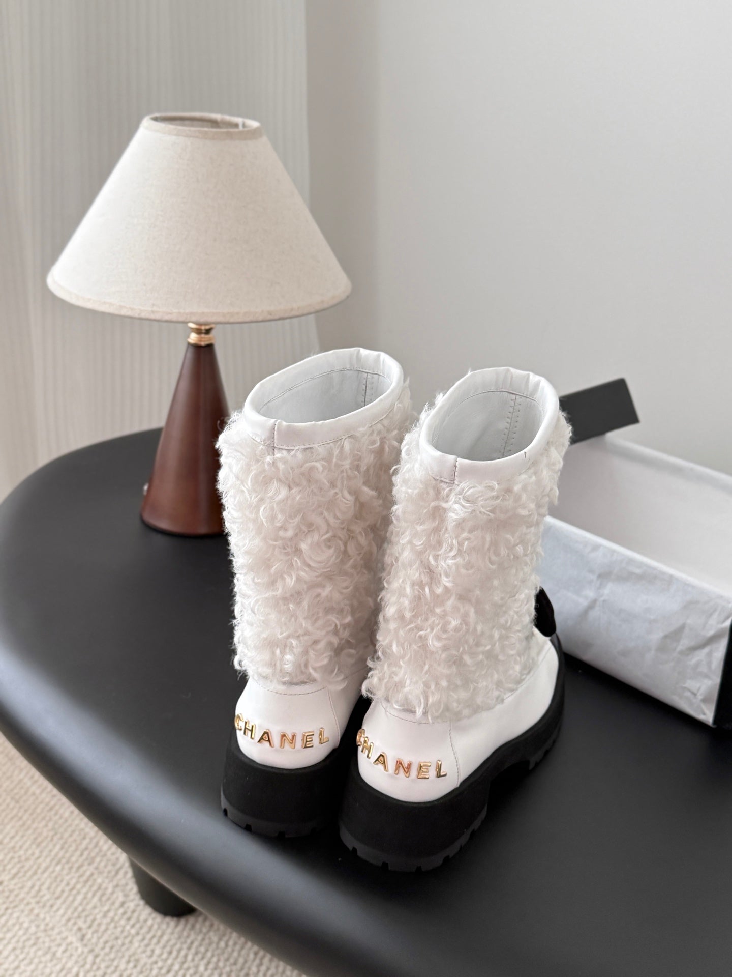 Che New autumn/winter fluffy sheepskin ankle boots