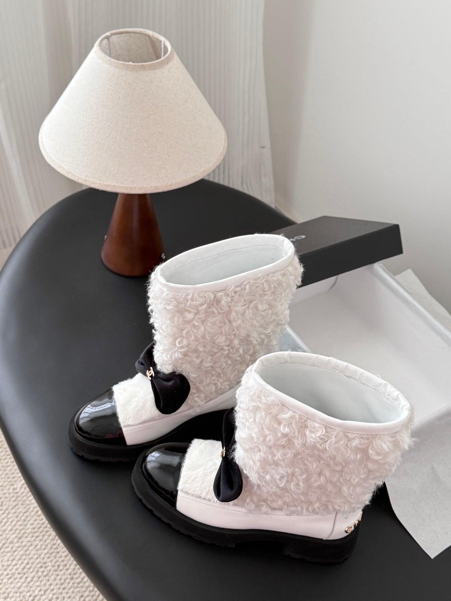 Che New autumn/winter fluffy sheepskin ankle boots