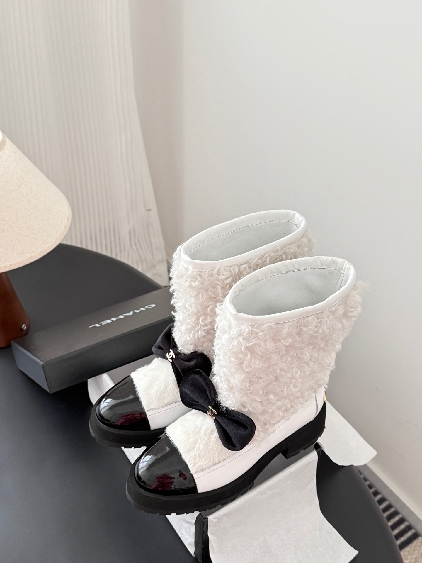 Che New autumn/winter fluffy sheepskin ankle boots
