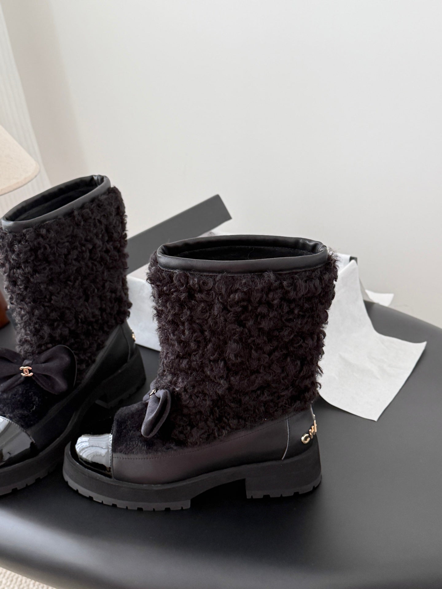 Che New autumn/winter fluffy sheepskin ankle boots