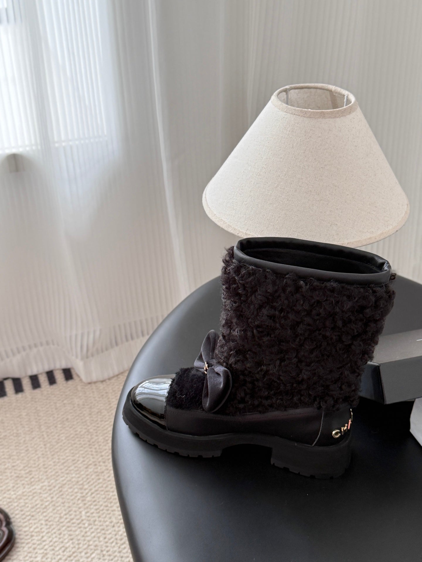 Che New autumn/winter fluffy sheepskin ankle boots