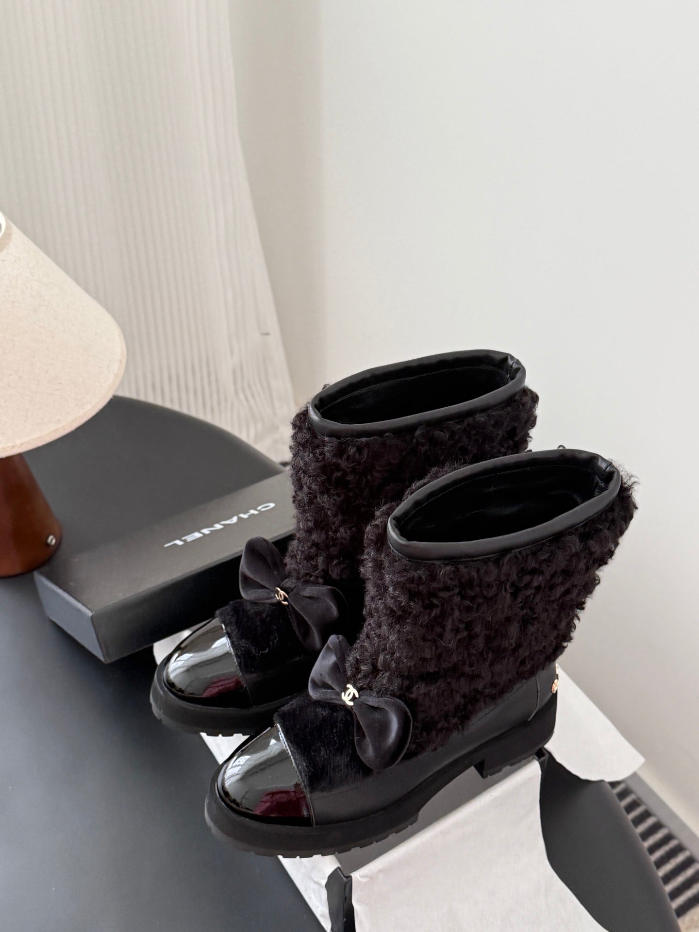 Che New autumn/winter fluffy sheepskin ankle boots