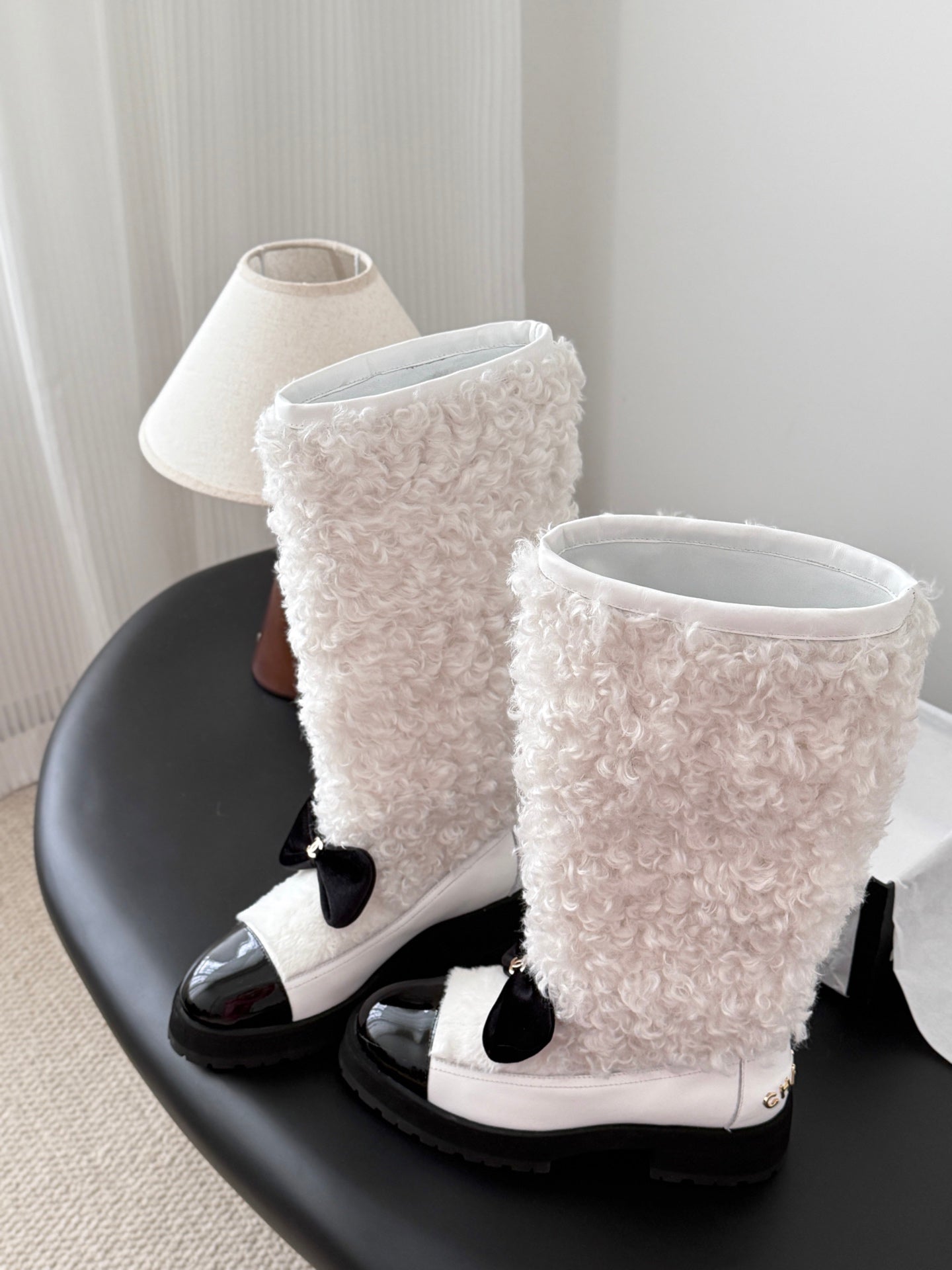 Che New autumn/winter fluffy sheepskin boots