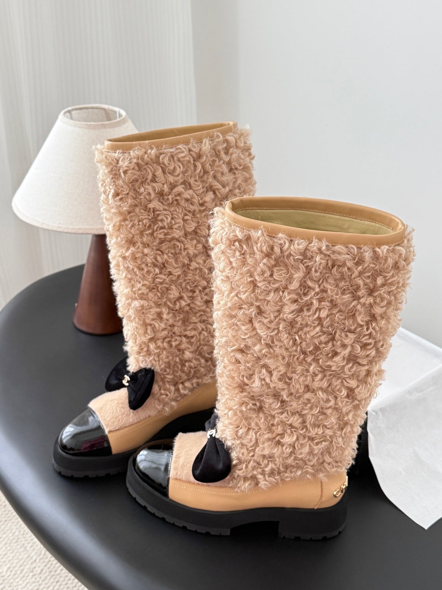 Che New autumn/winter fluffy sheepskin boots