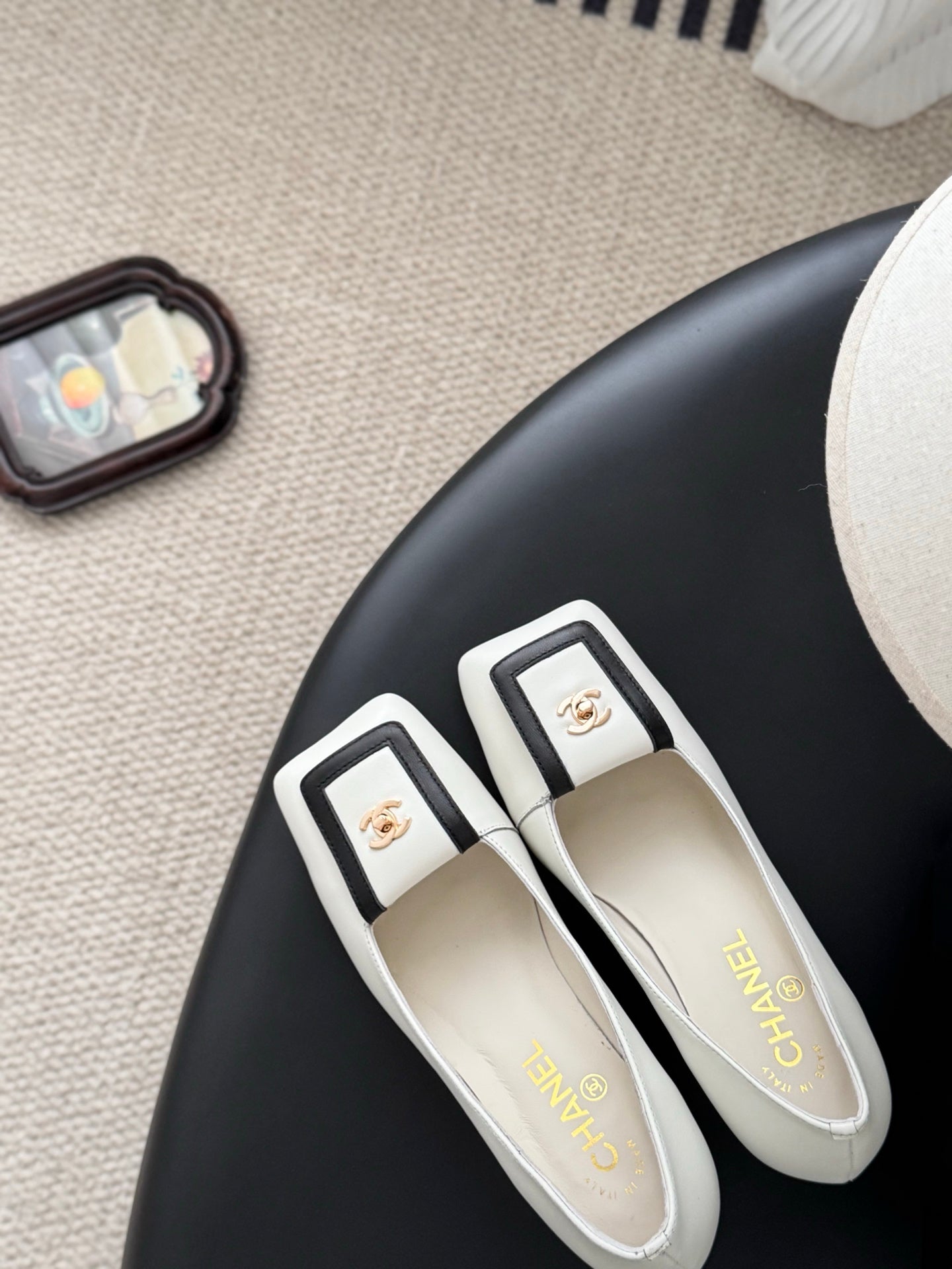 Che classic schoolbag buckle sheepskin single shoes