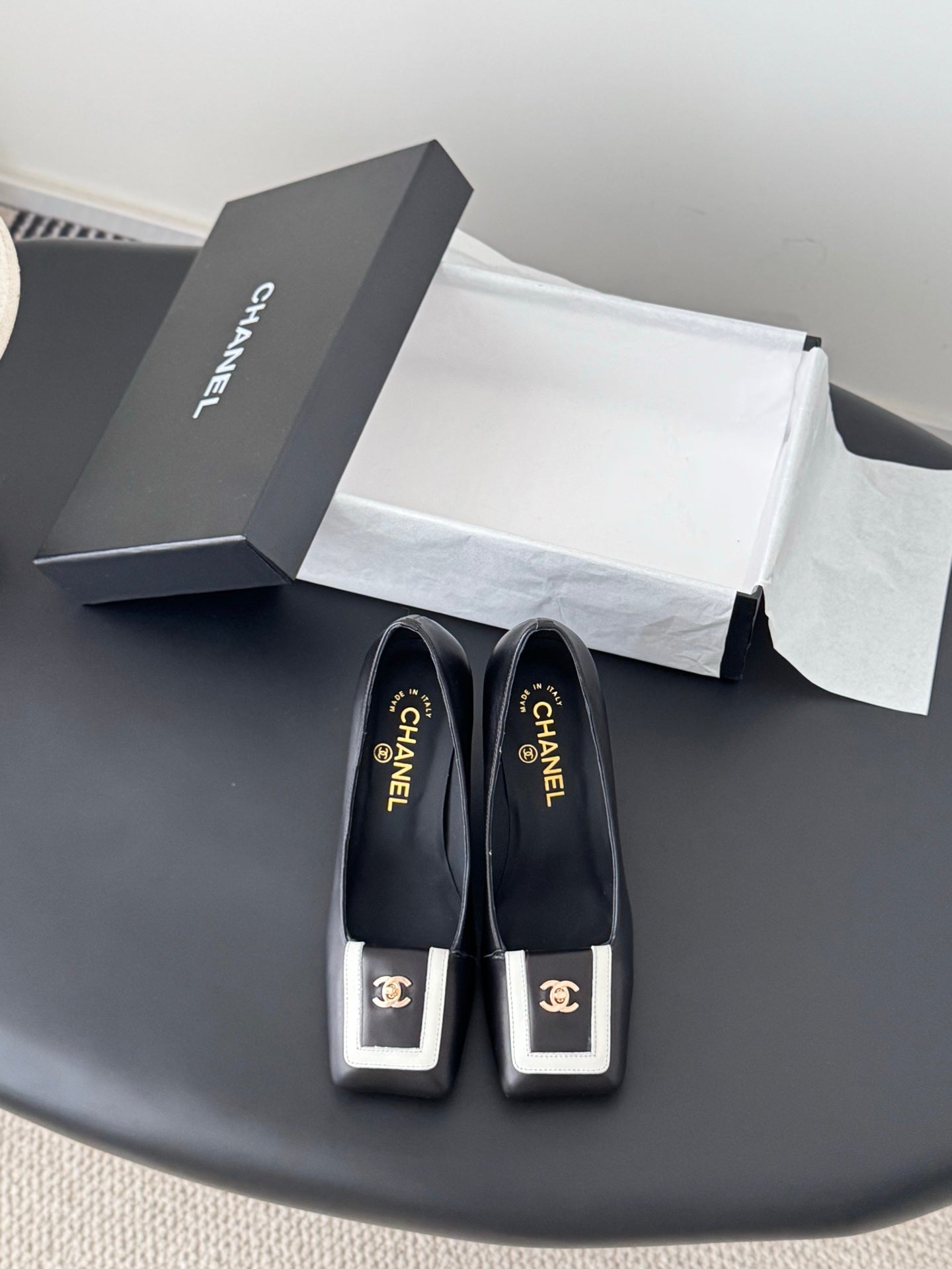 Che classic schoolbag buckle sheepskin single shoes