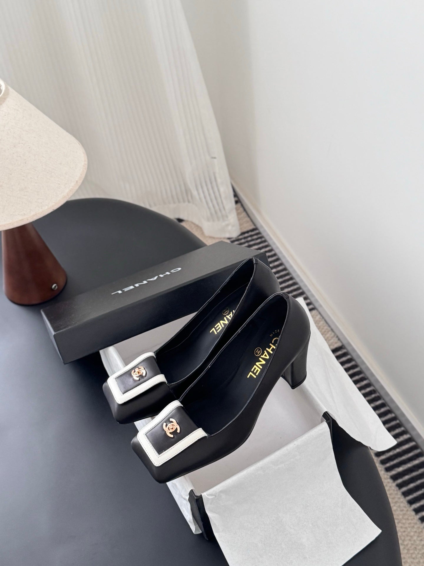 Che classic schoolbag buckle sheepskin single shoes