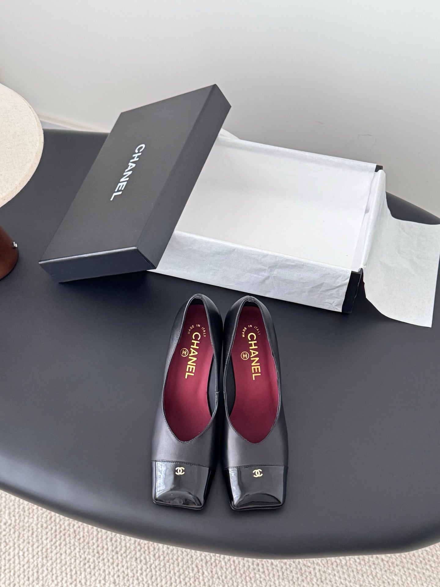 Che classic schoolbag buckle sheepskin single shoes