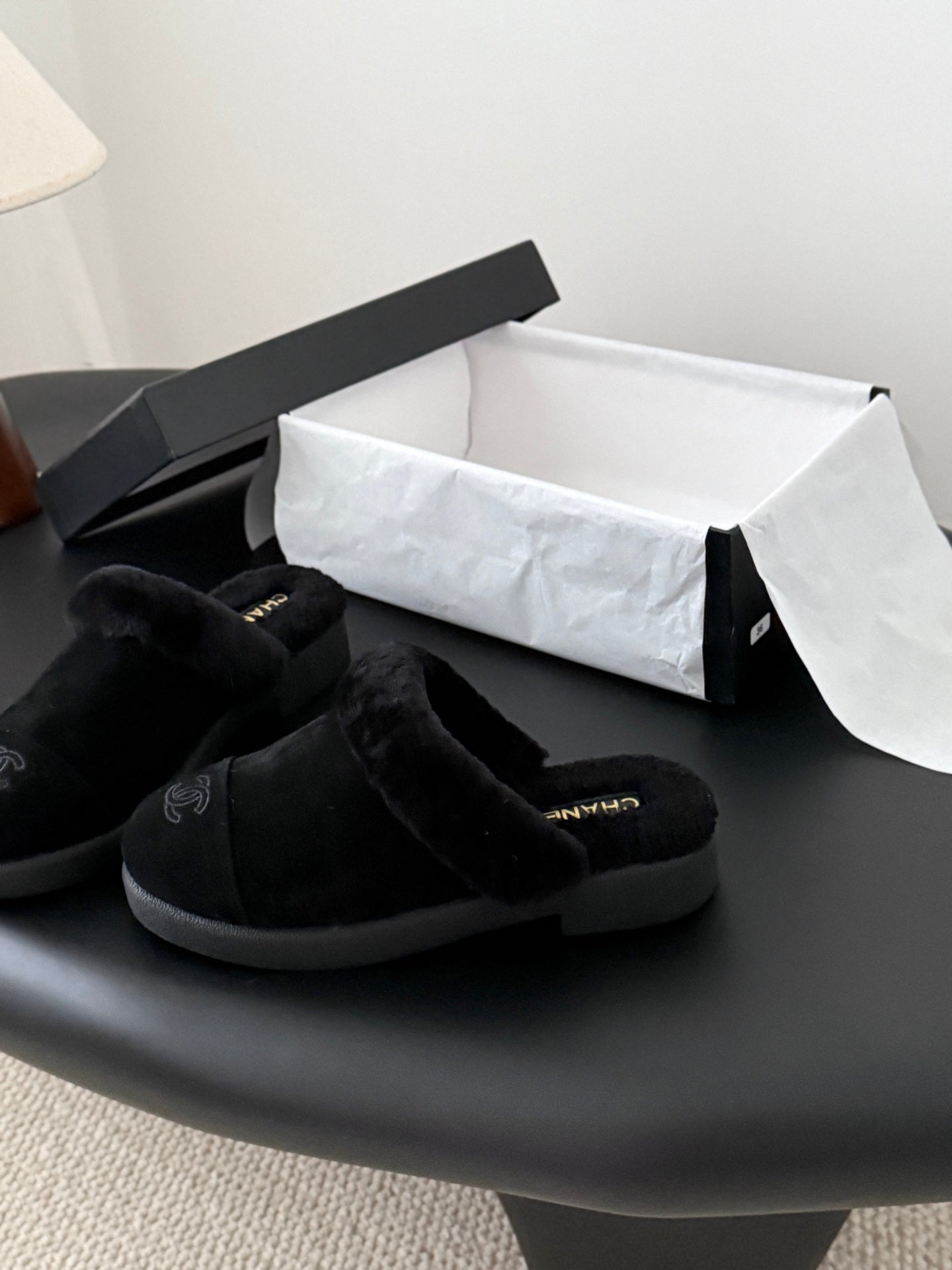 Che New autumn/winter plush slippers