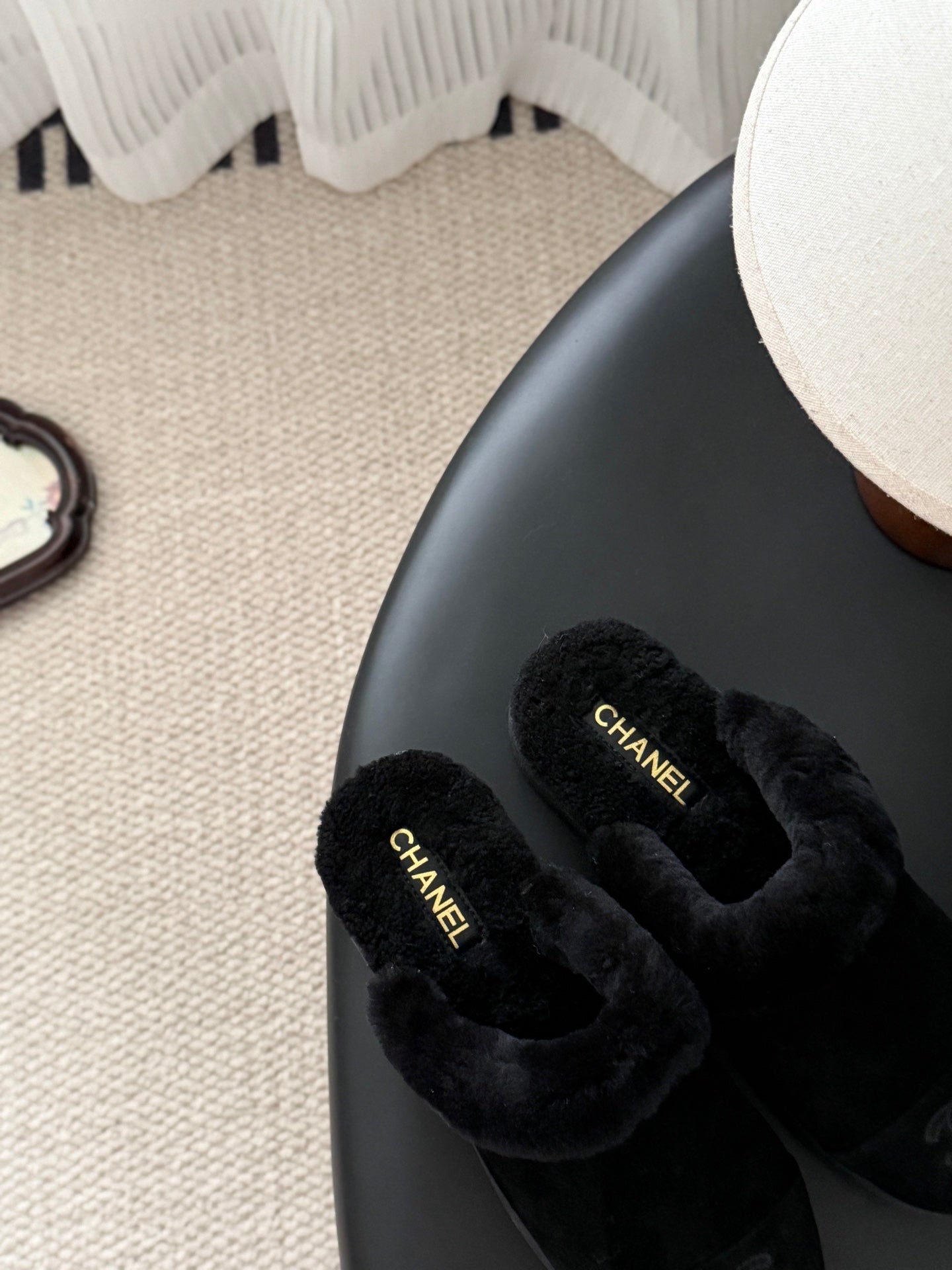 Che New autumn/winter plush slippers