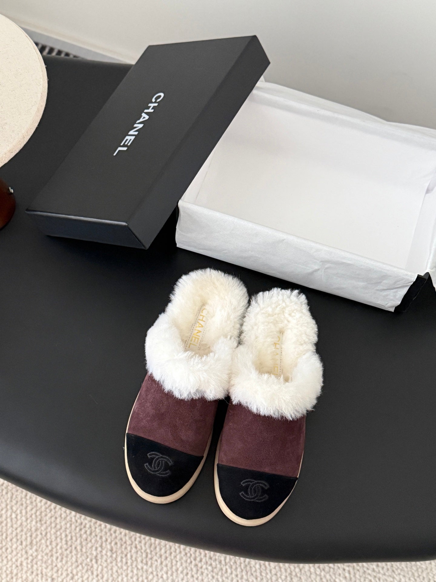 Che New autumn/winter plush slippers