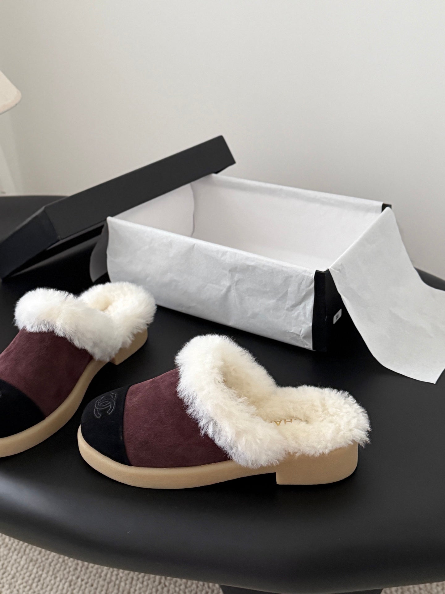 Che New autumn/winter plush slippers