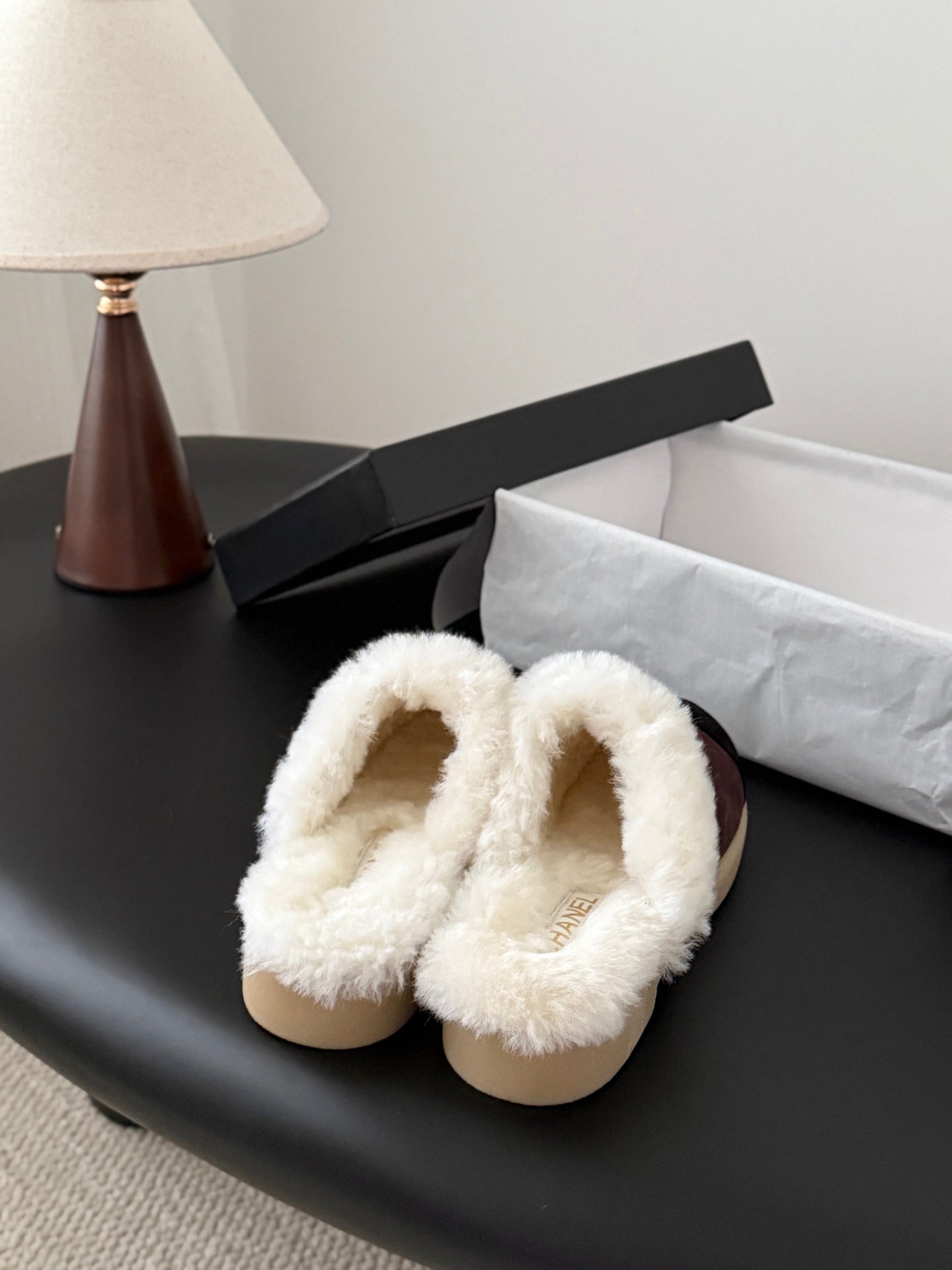 Che New autumn/winter plush slippers