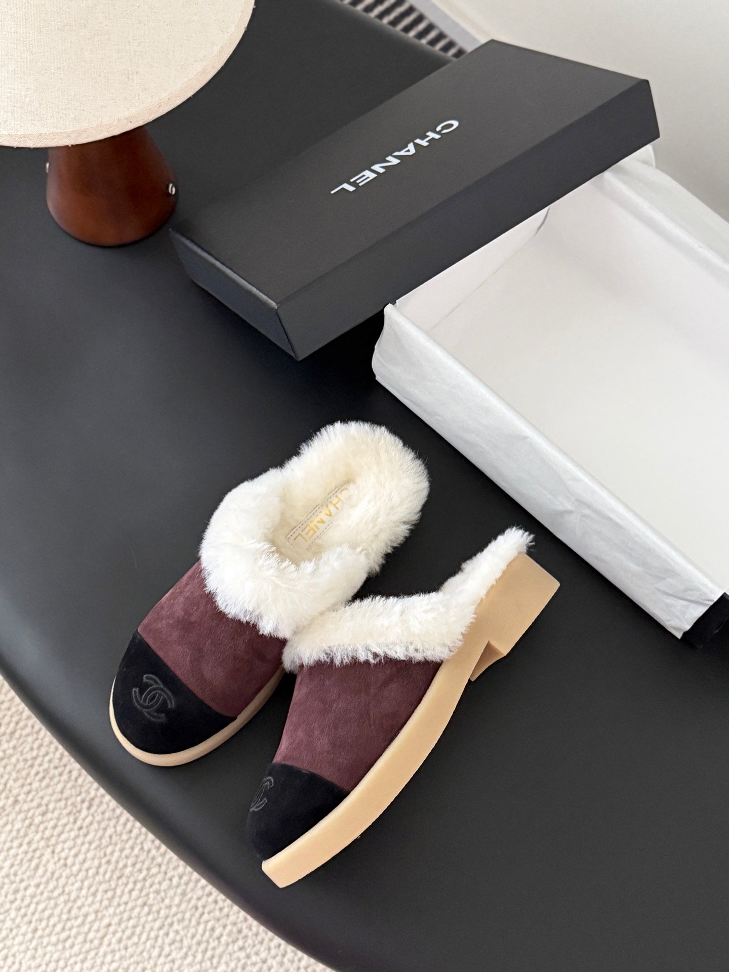 Che New autumn/winter plush slippers