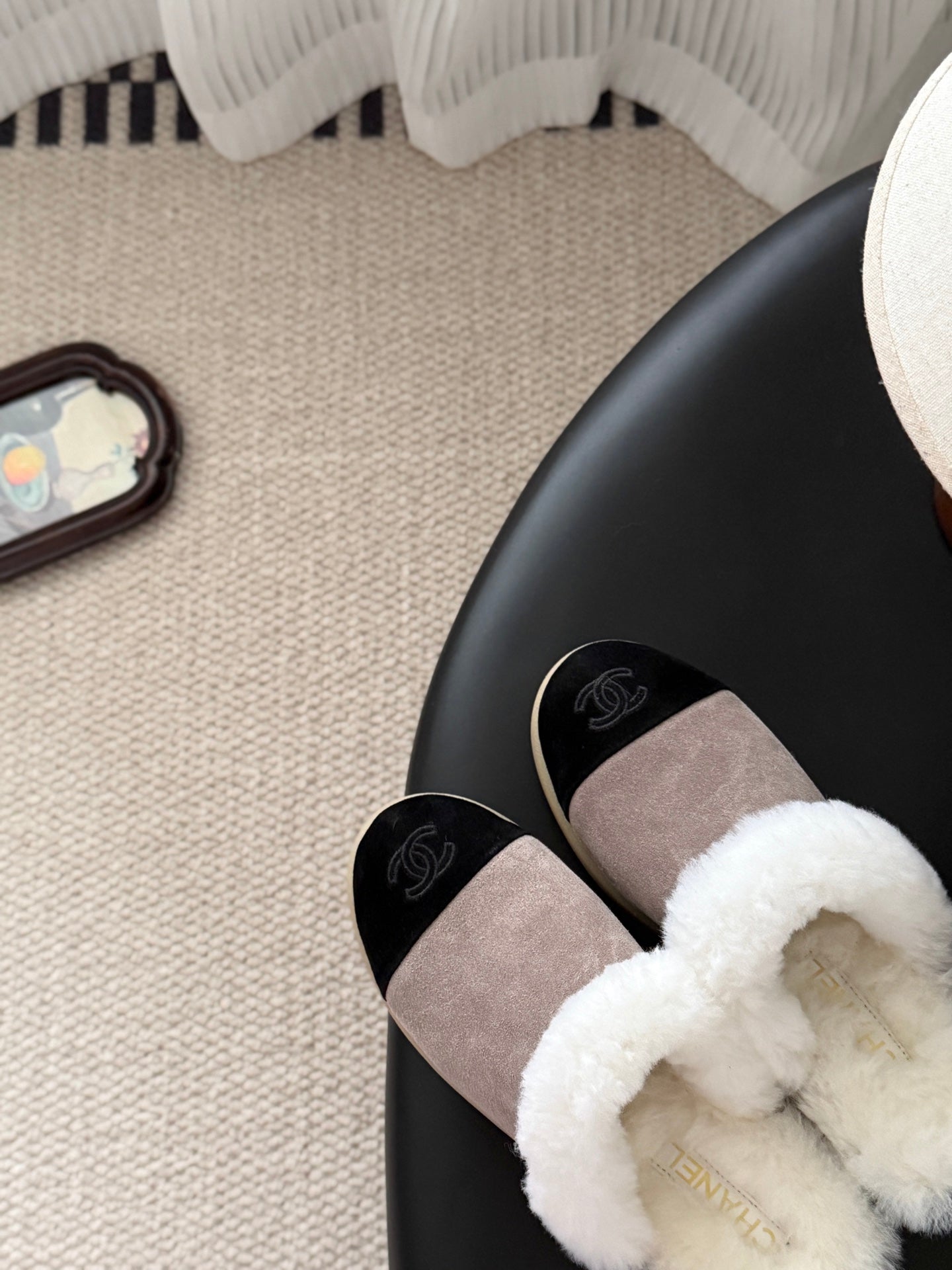 Che New autumn/winter plush slippers