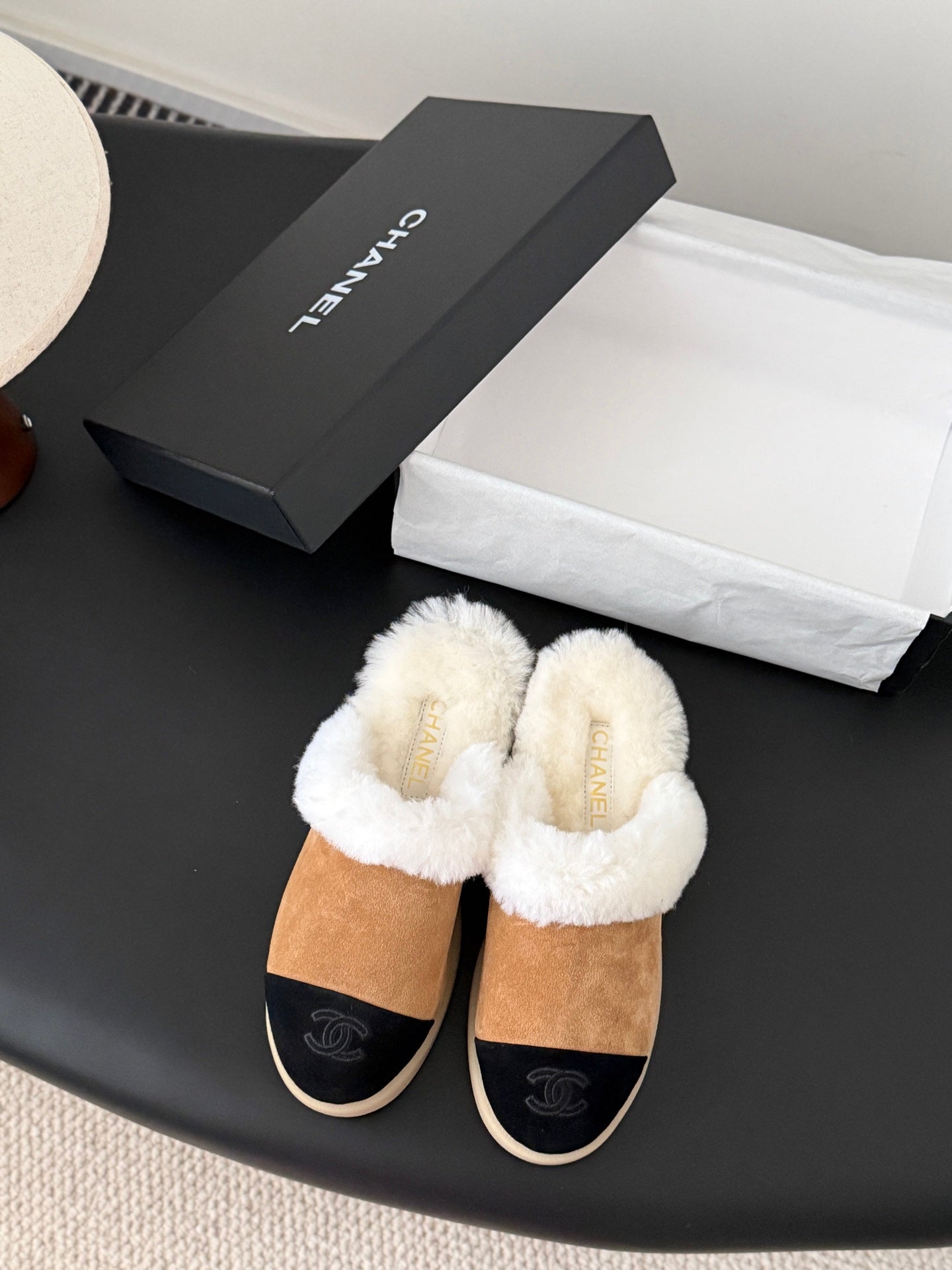 Che New autumn/winter plush slippers