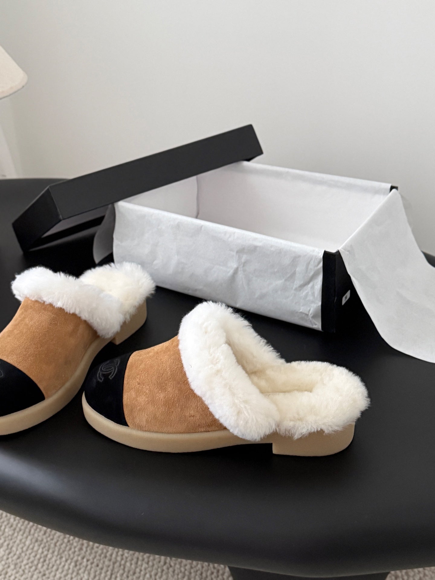 Che New autumn/winter plush slippers