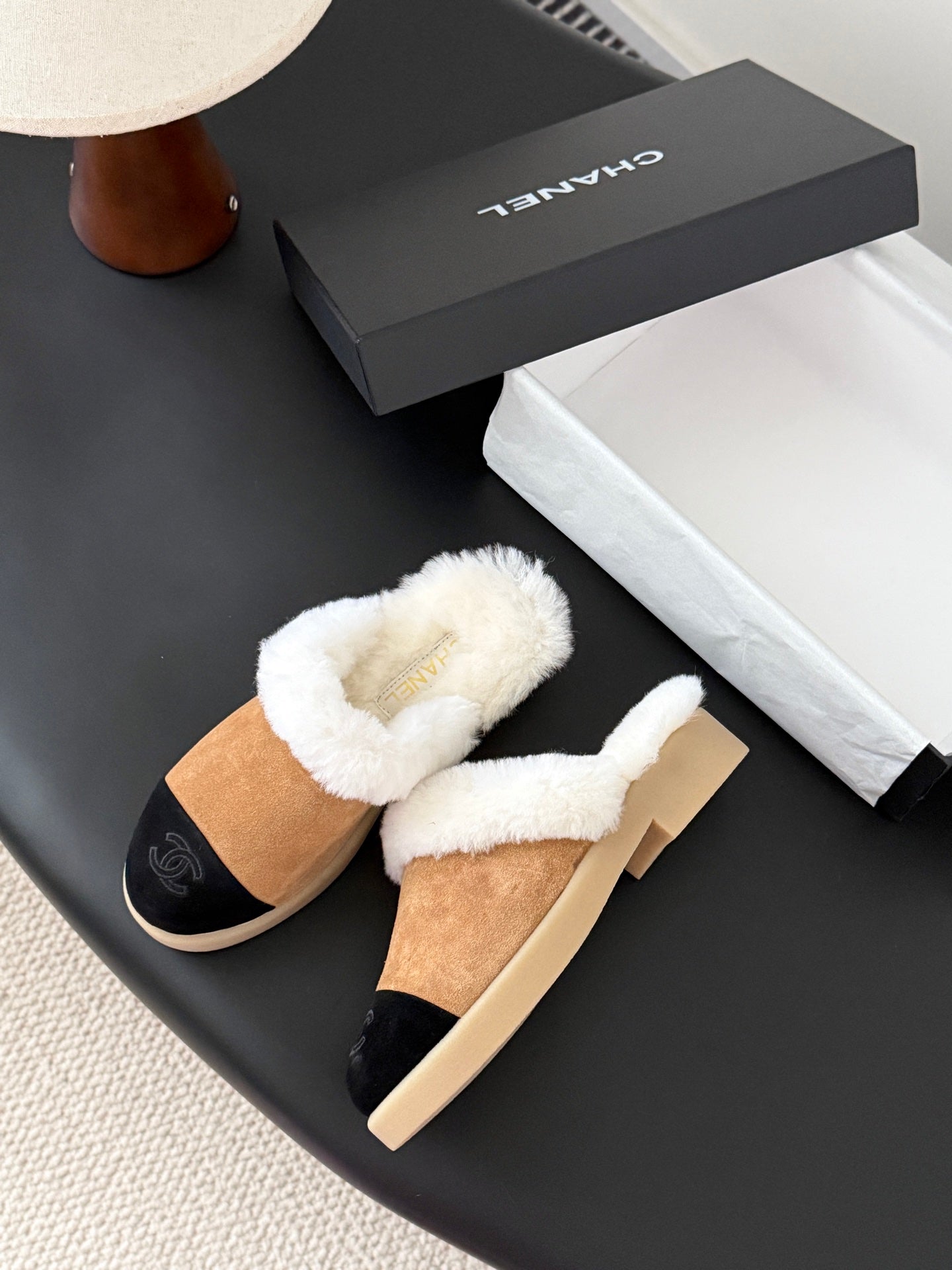 Che New autumn/winter plush slippers