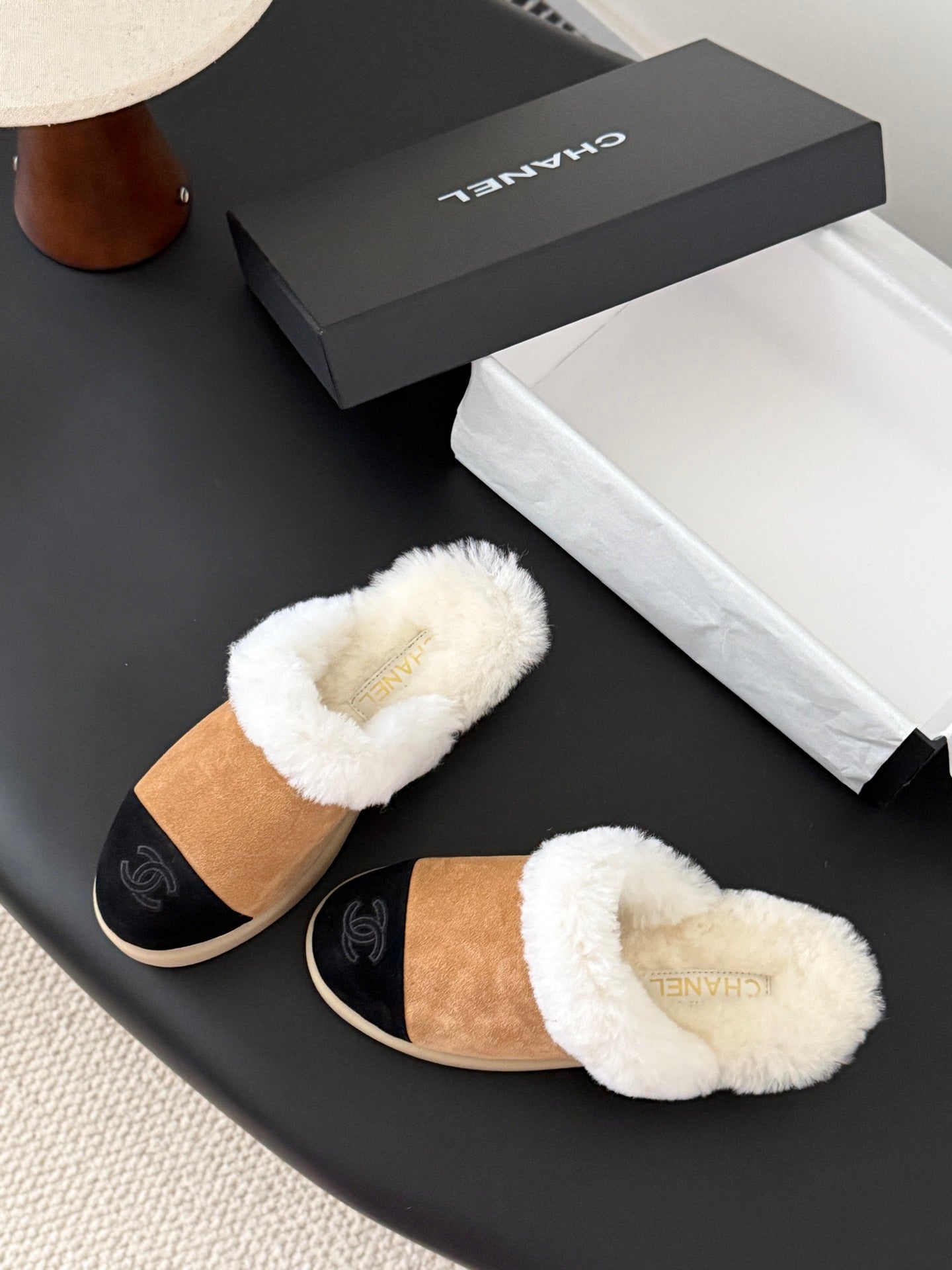 Che New autumn/winter plush slippers