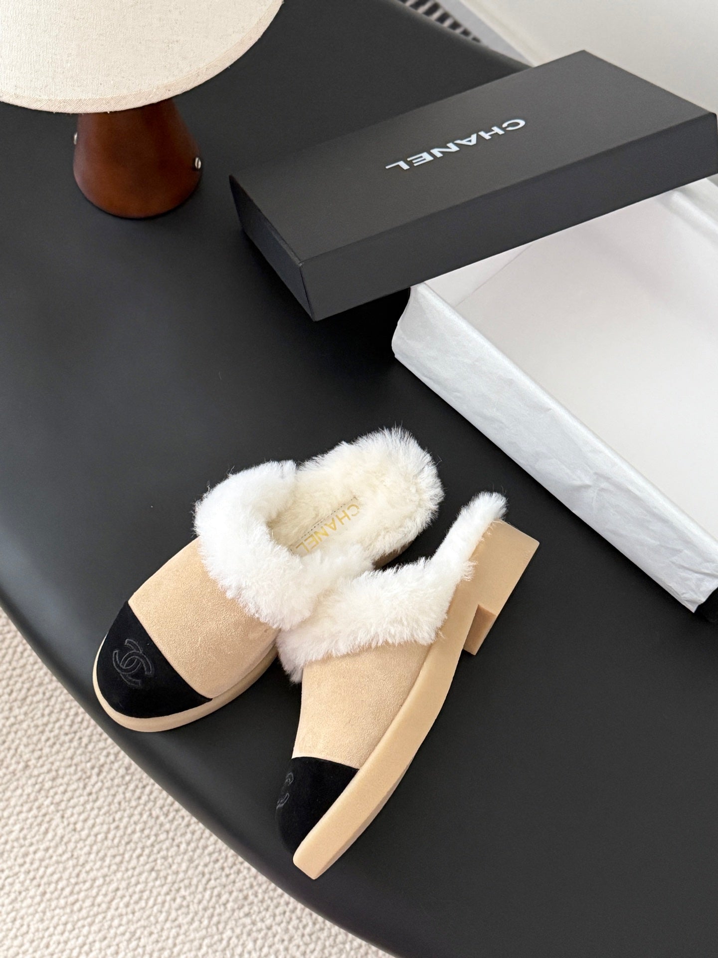 Che New autumn/winter plush slippers